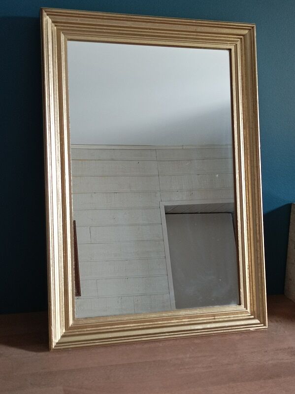 Mirror with solid wood frame 35x50cm