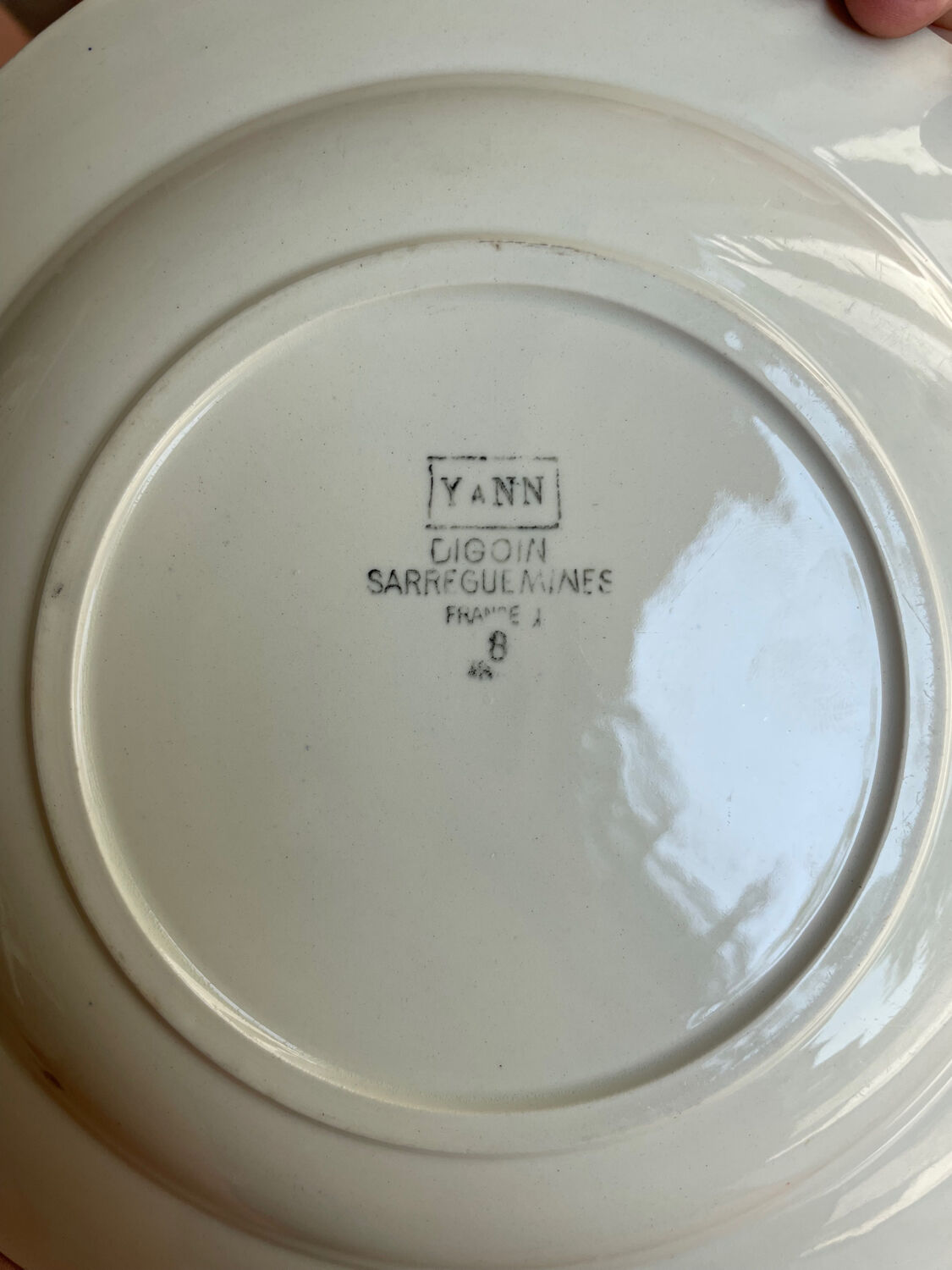 9 plates Sarreguemines