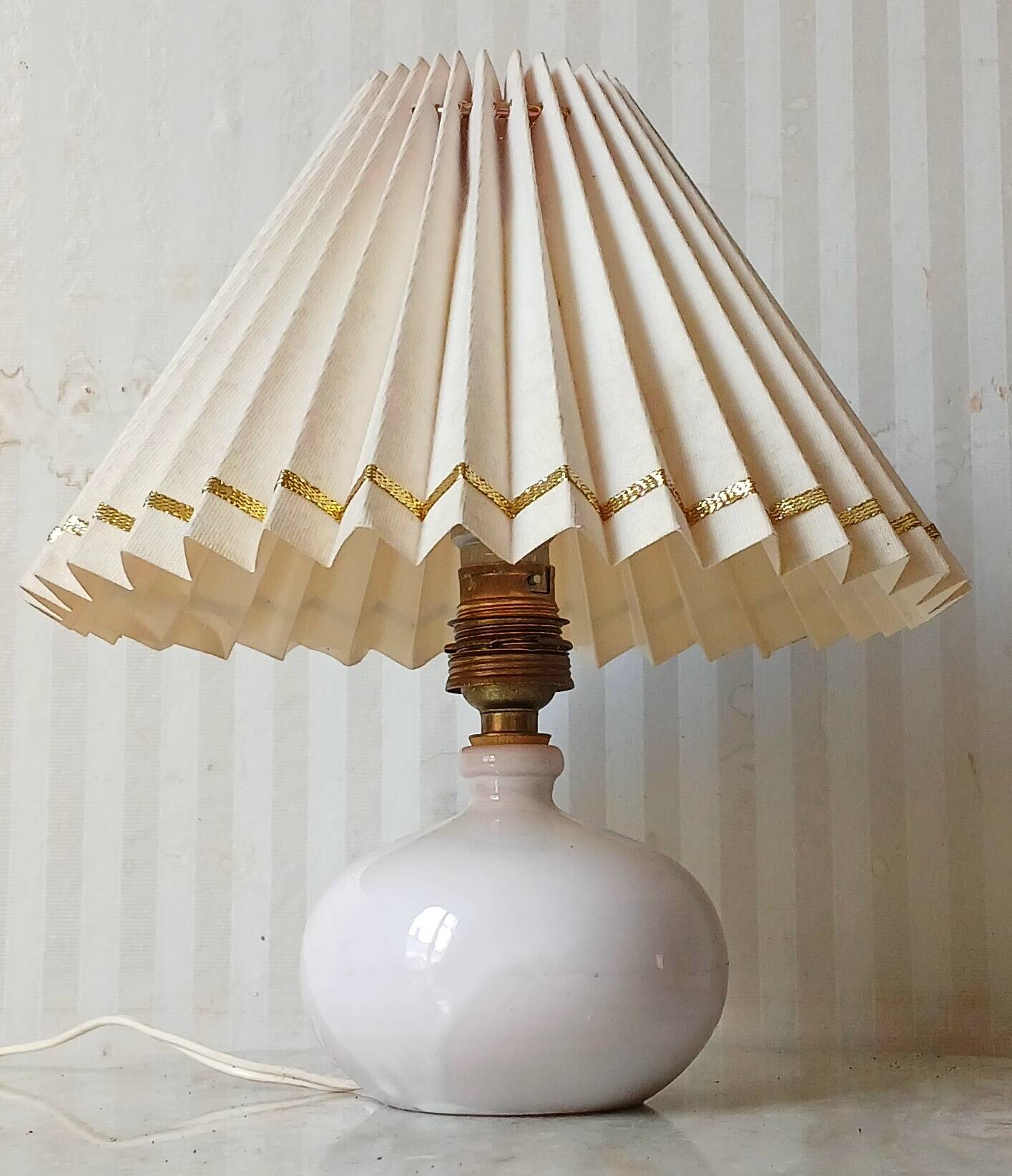 Enamelled terracotta lamp signed, pleated lampshade 1960