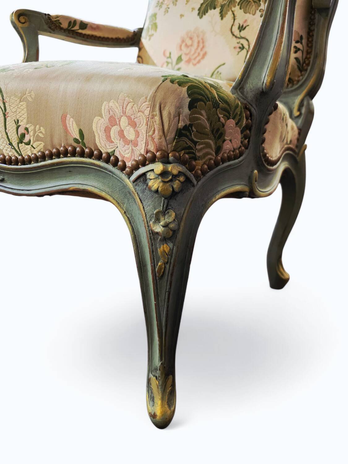 Fauteuil à la reine – Style Louis XV – Restauré et rénové