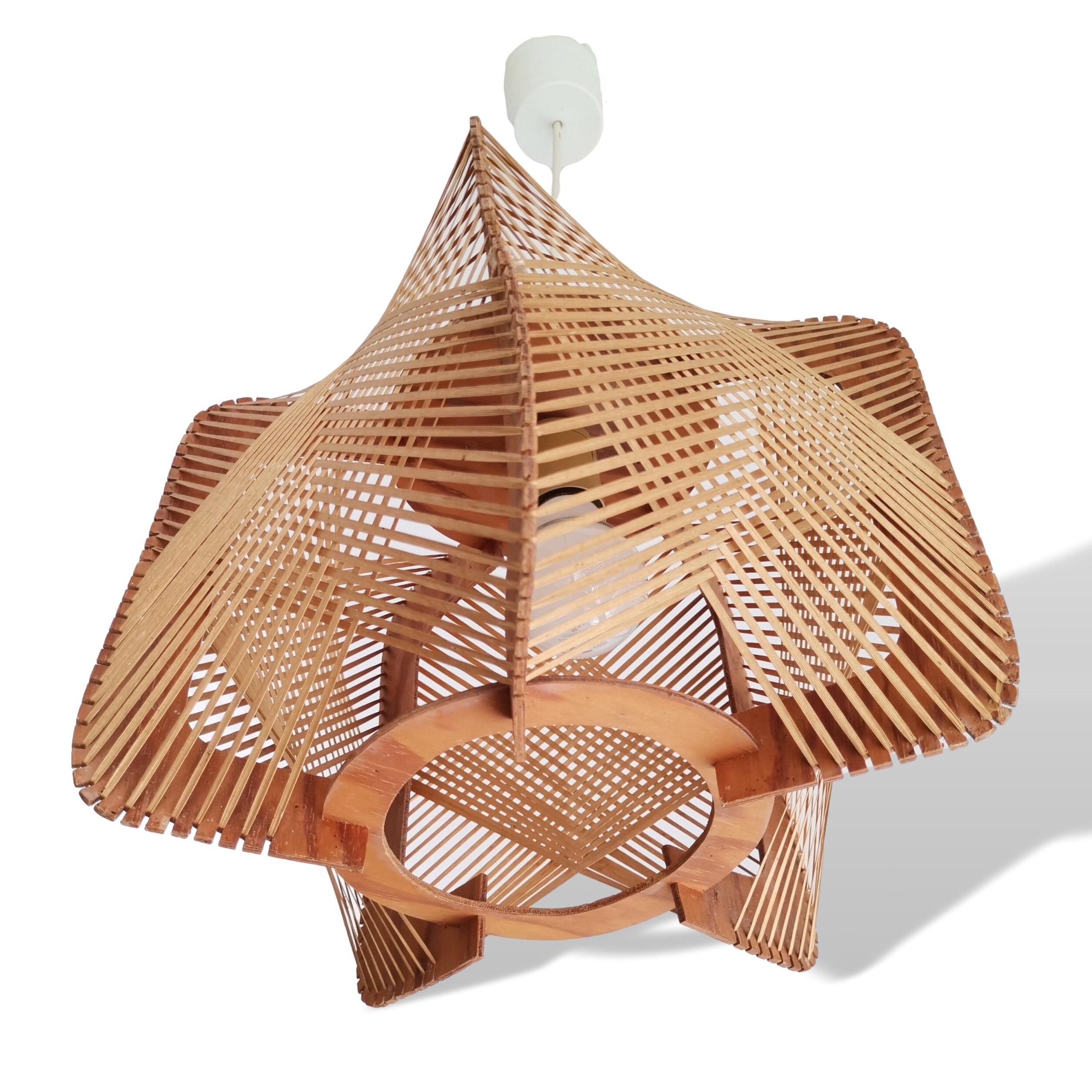 Vintage 60s wooden wood straw hanging lamp