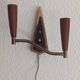 Applique murale scandinave double Mid-Century en teck et laiton