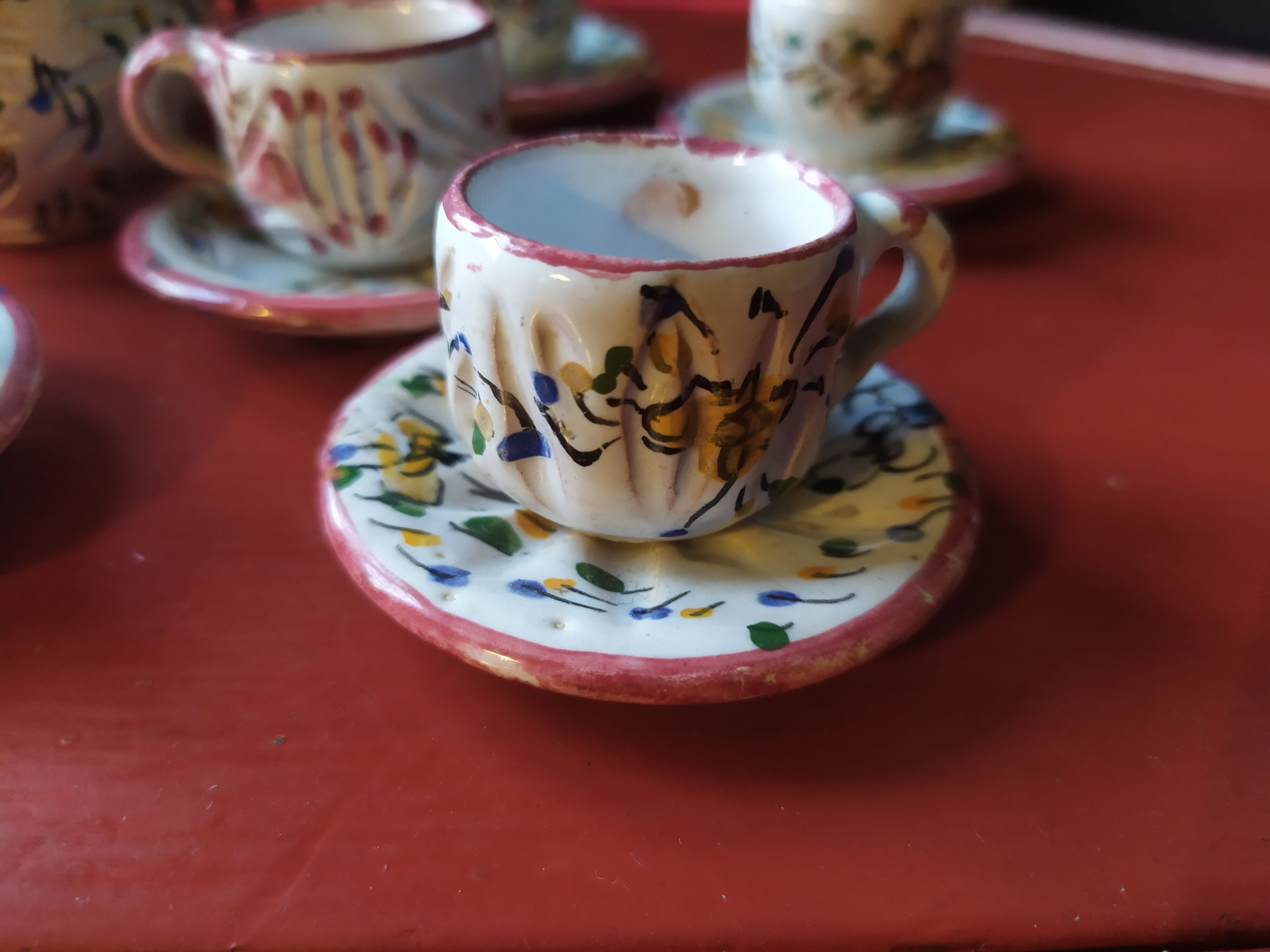 Earthenware dinner set