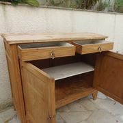 Art Deco buffet in natural wood, authentic charm.