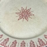 Plat ancien en porcelaine de Hiens, terre de fer