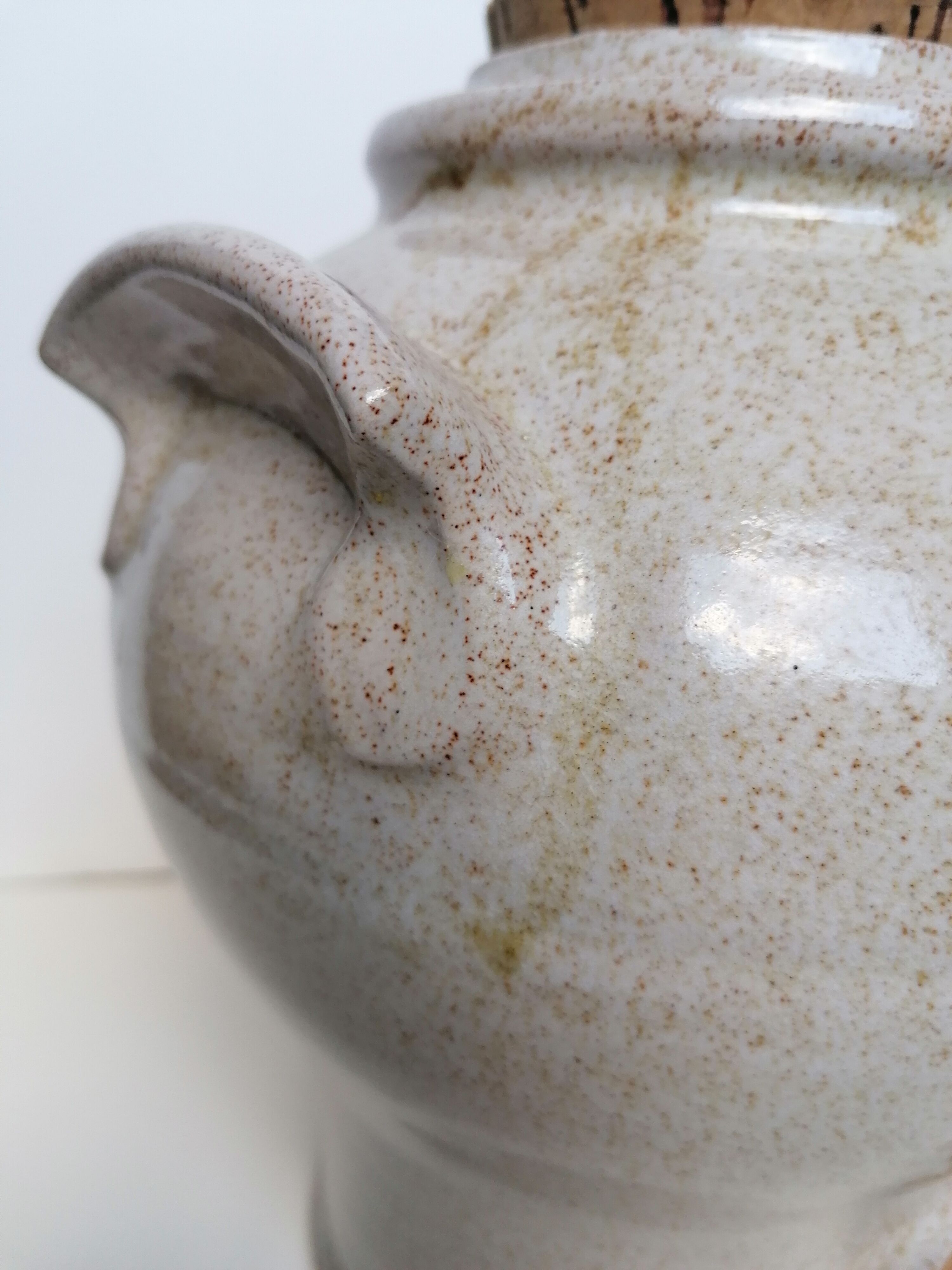 Vinaigrier stamped Norman pottery