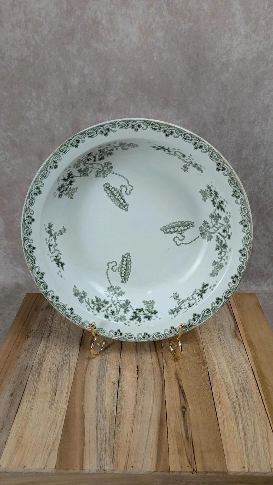 Antique shallow dish Saint-Amand – Ironstone – Modern Style model