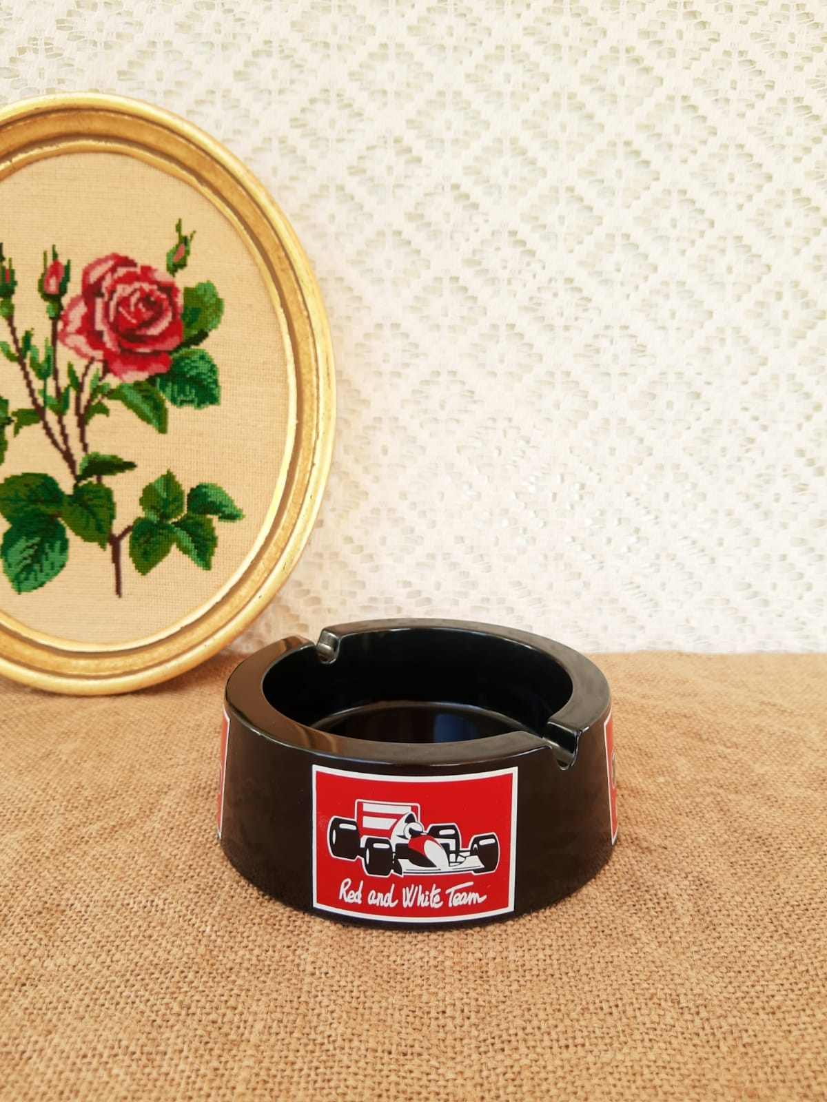 Malboro formula 1 plastic advertising ashtray