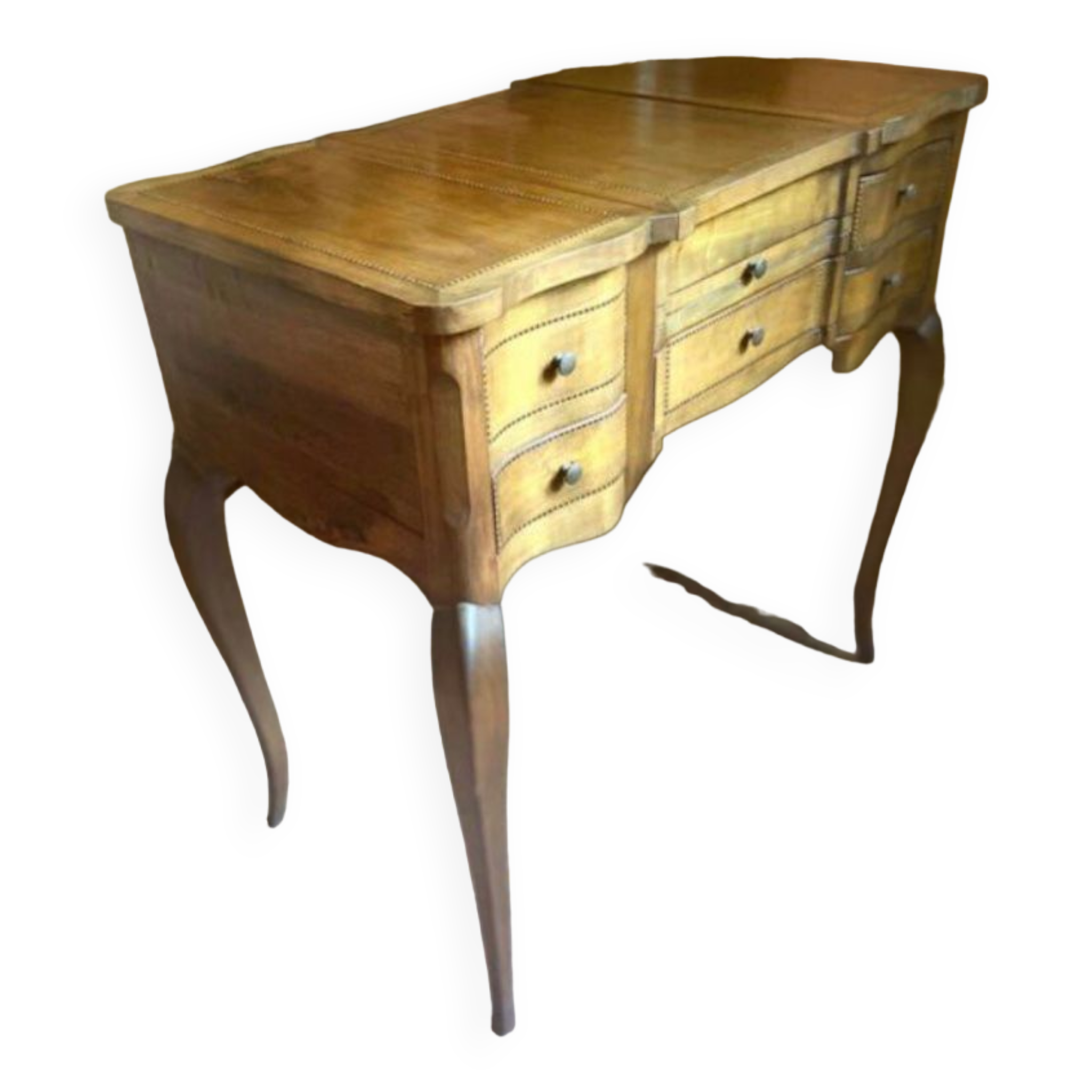 Old dressing table from the 1900s in cherry wood