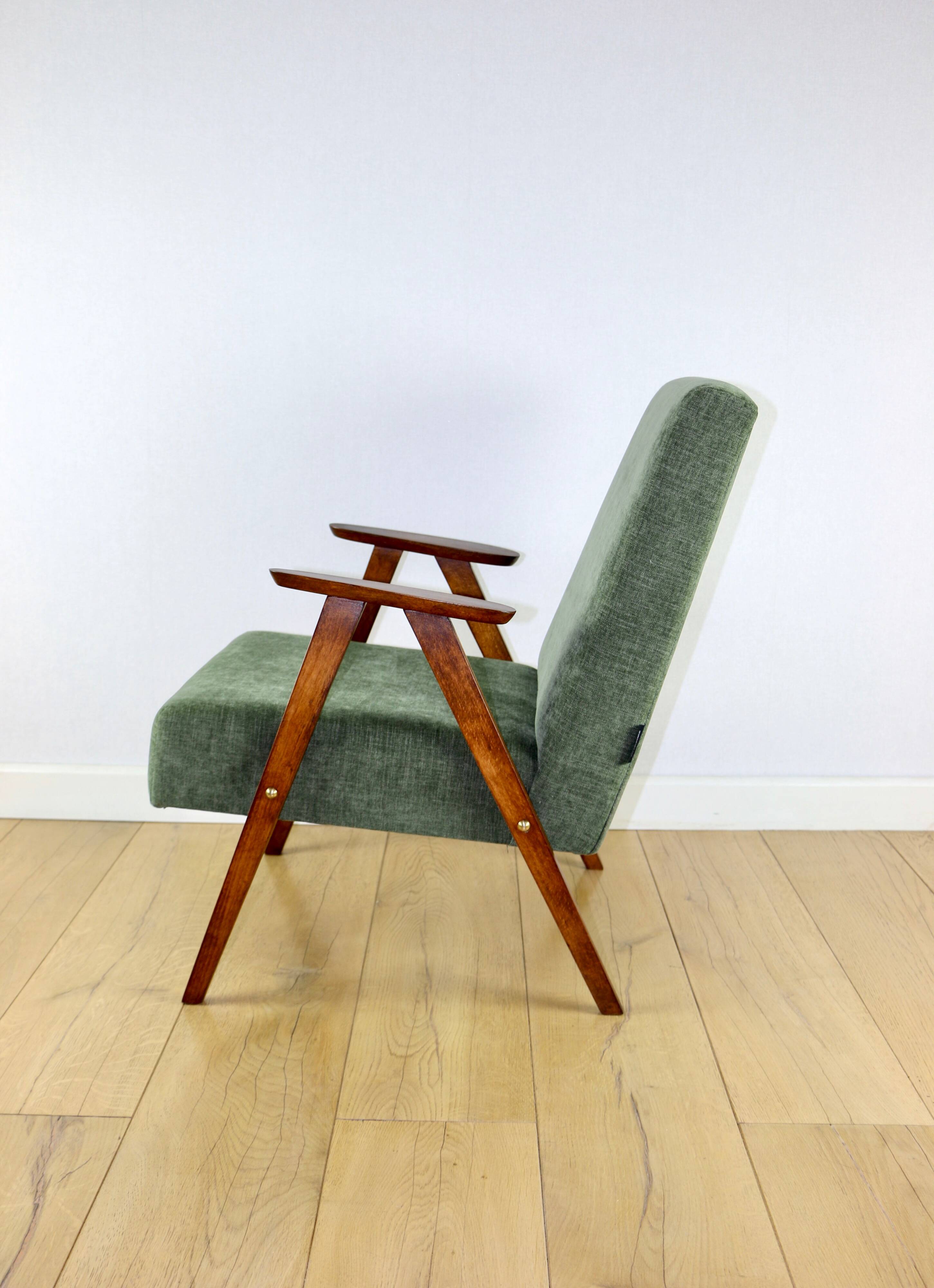 Classic green olive structural armchair like Chierowski
