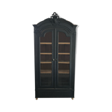 Black and wood showcase