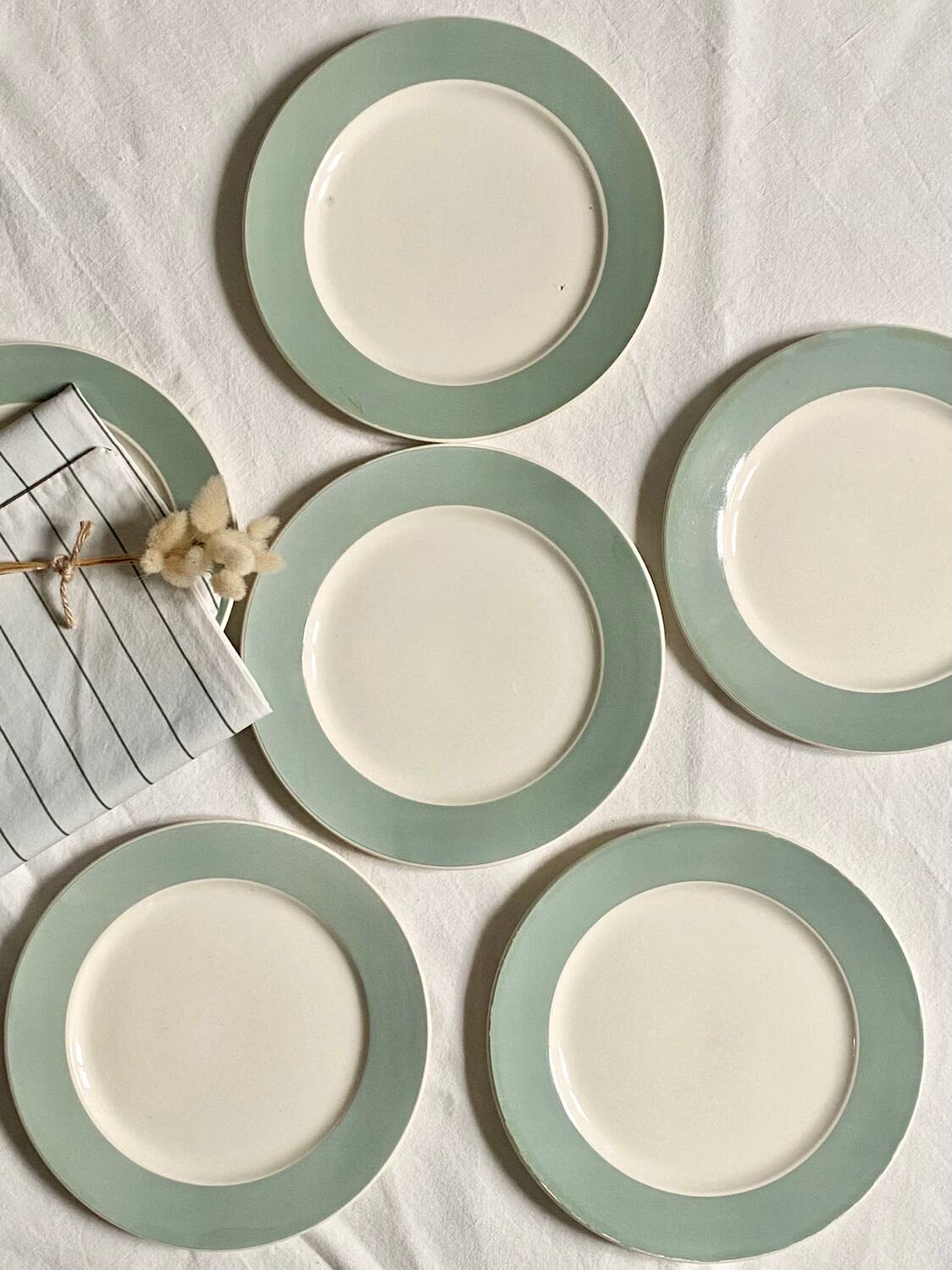 Dessert plates