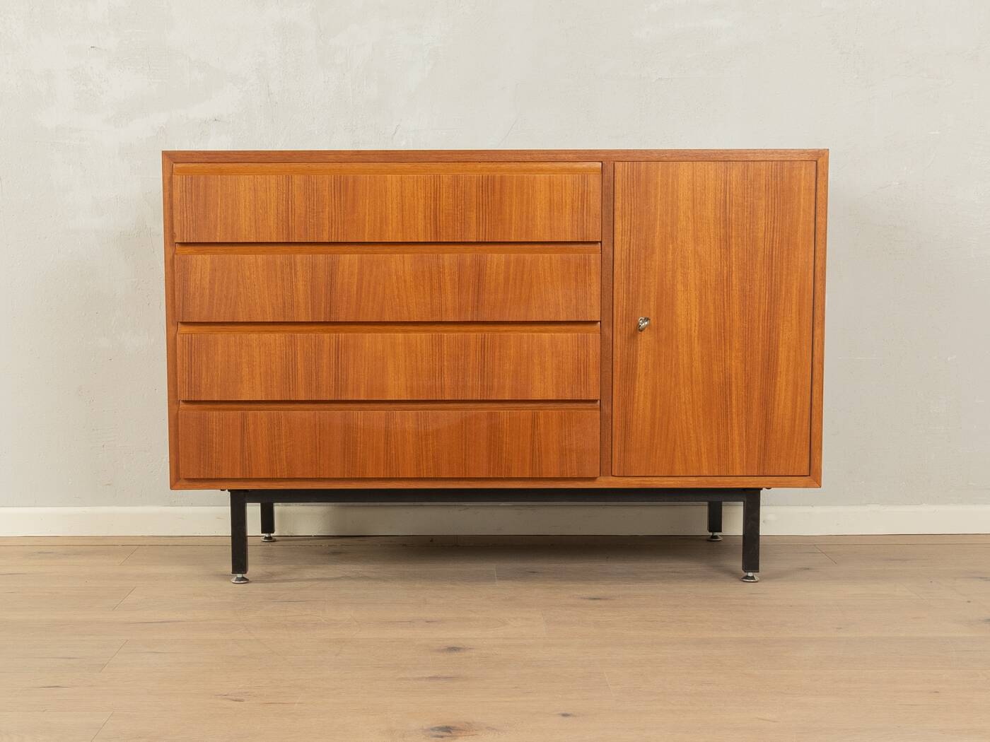1950s Chest of drawers, Oldenburger Möbelwerkstätten