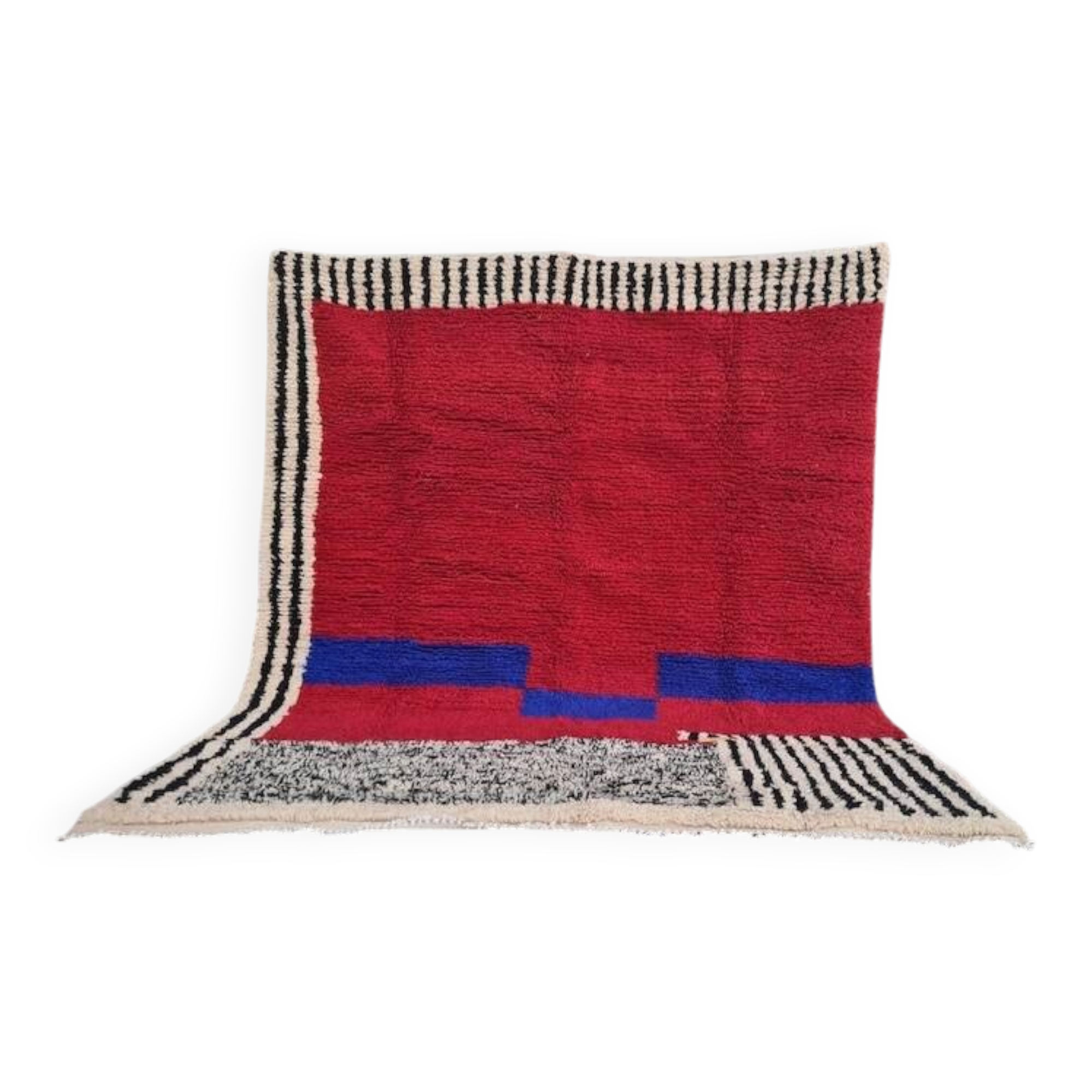 Traditional handmade Berber rug, size 150/250 cm.