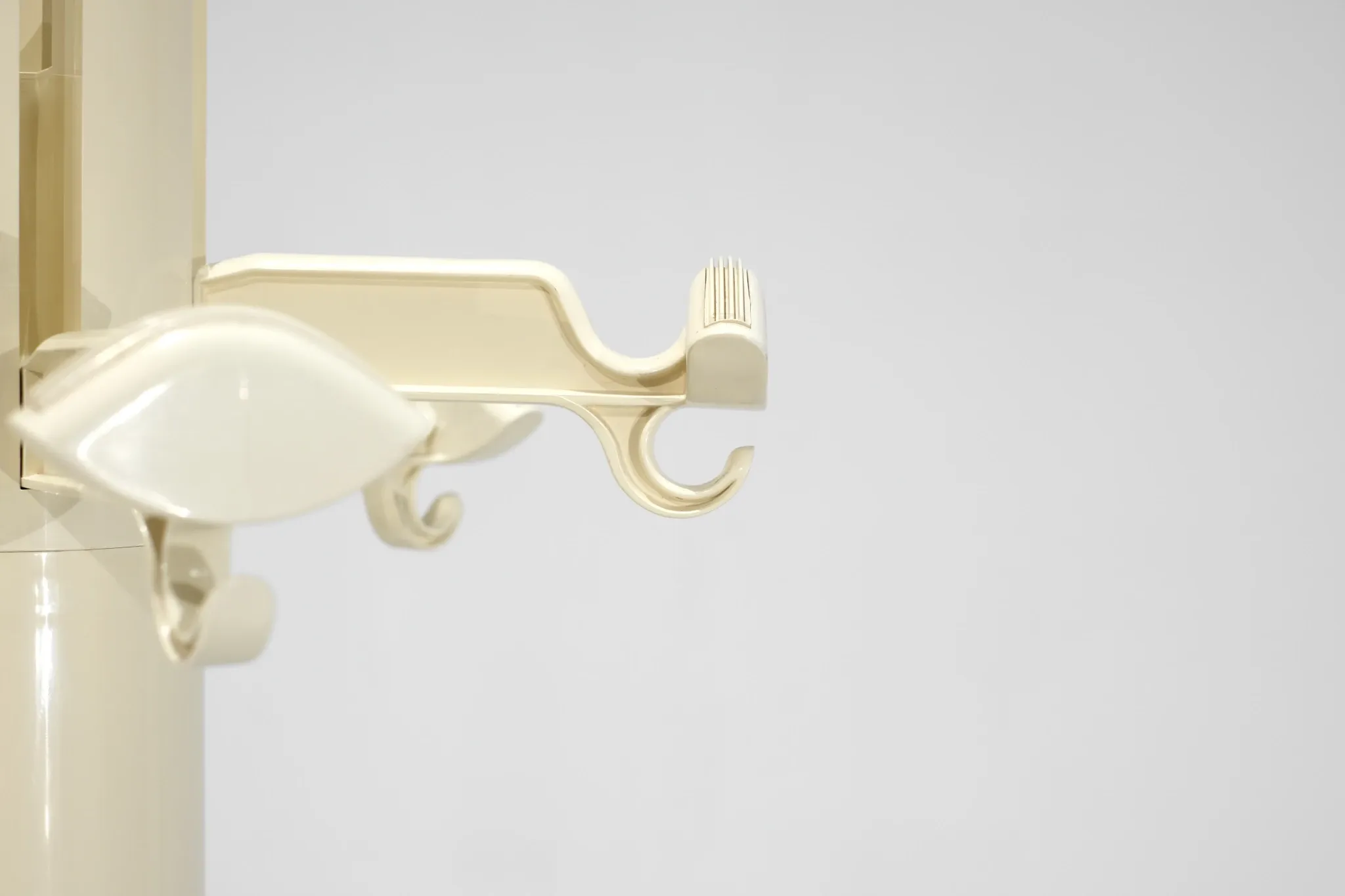 Coat rack "Planta" designed by Giancarlo Piretti for Anonima Castelli.