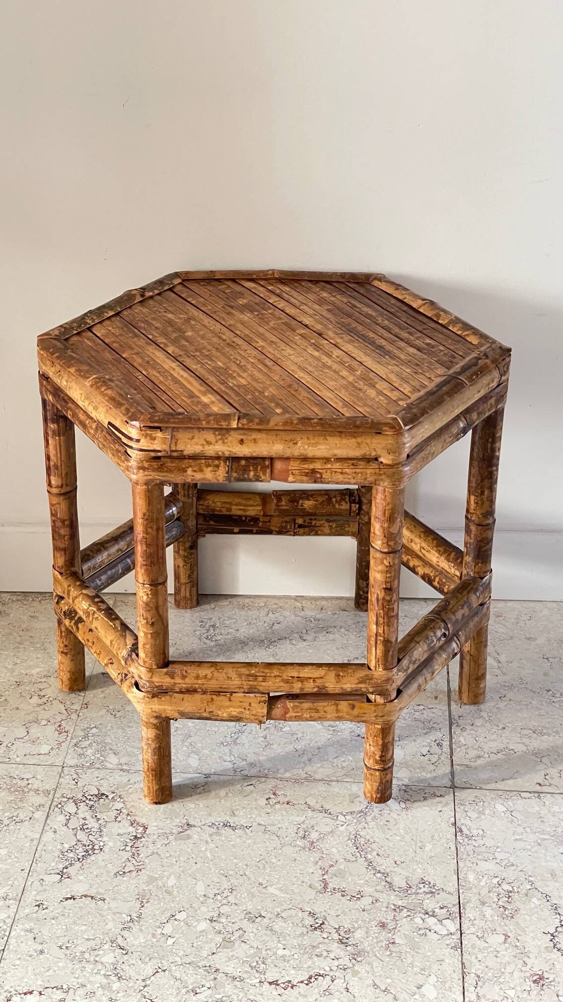 Table basse en bambou vintage