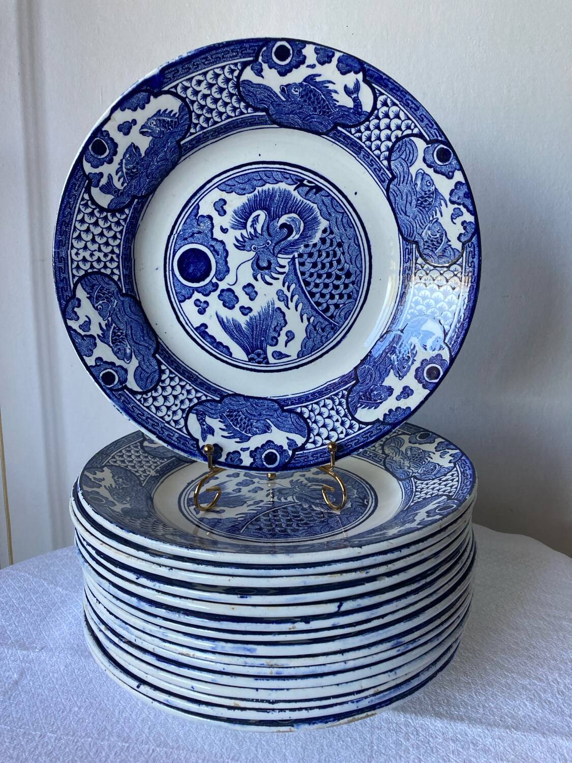 16 table plates Longwy, Fish model