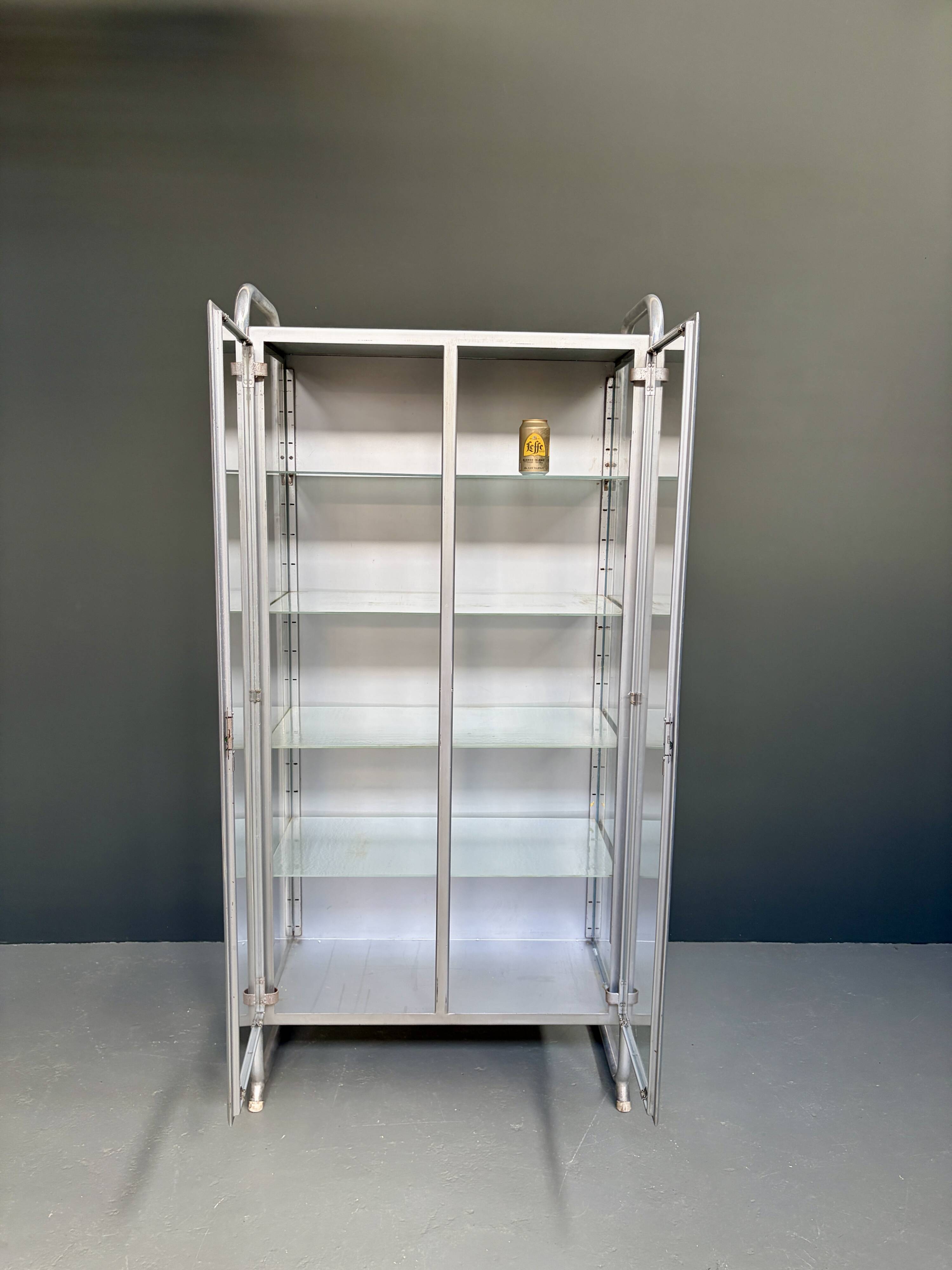 2 vitrines médicales italiennes vintage de profa - padoue