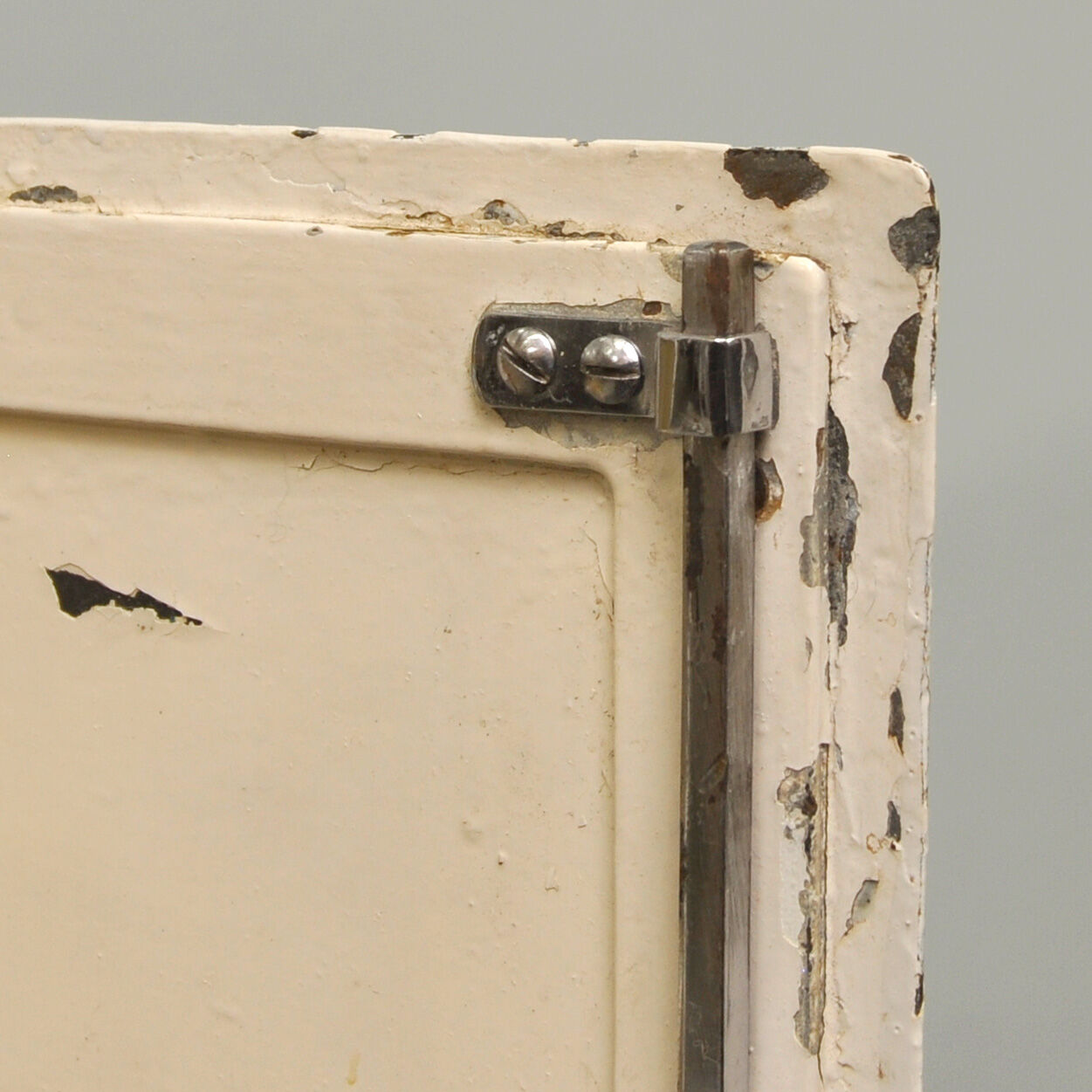 Showcase medical 1940 s