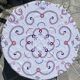 Hand embroidered round tablecloth and its 6 napkins - arabesque decoration - Cotton - diam. 130 cm