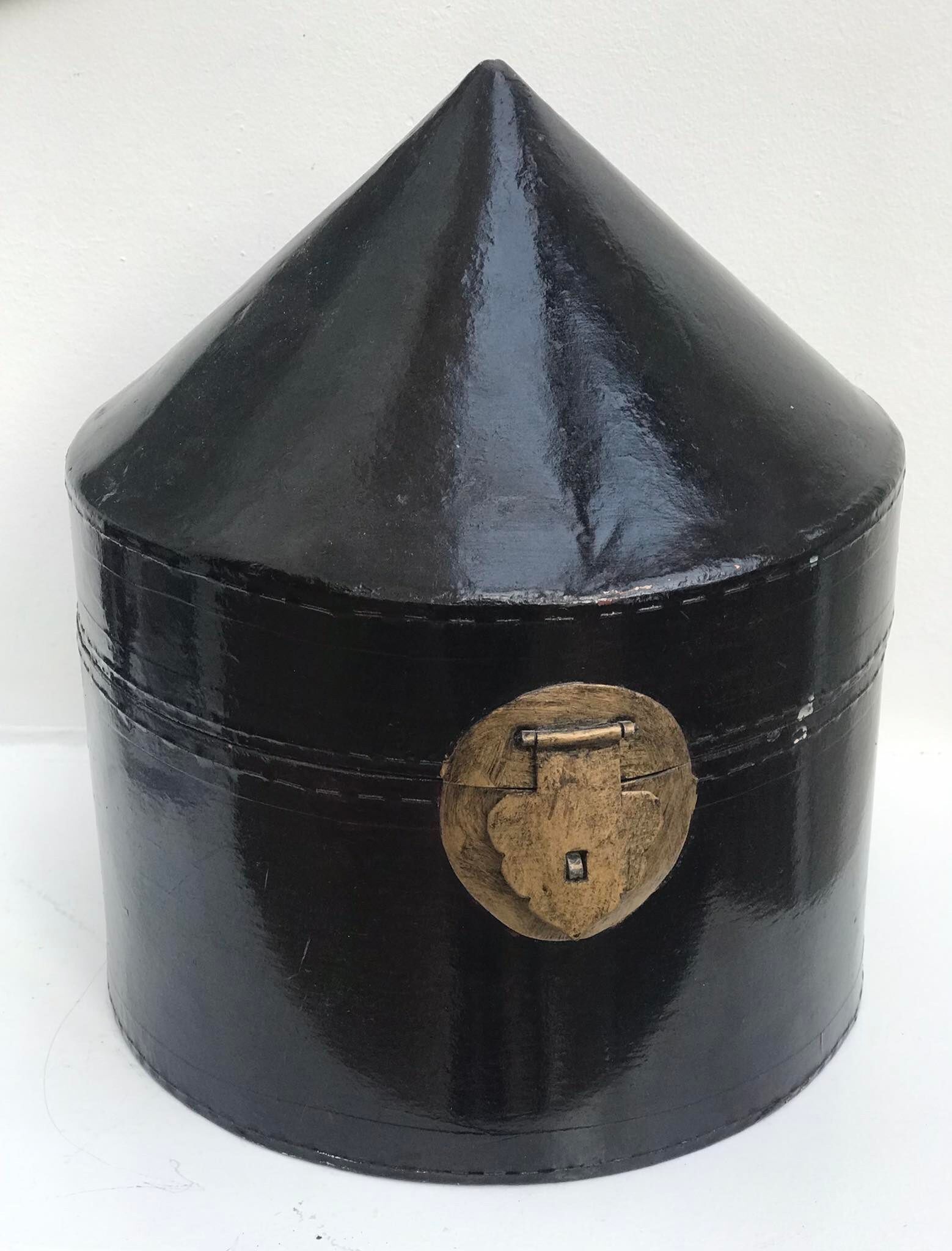 Old Chinese hat box