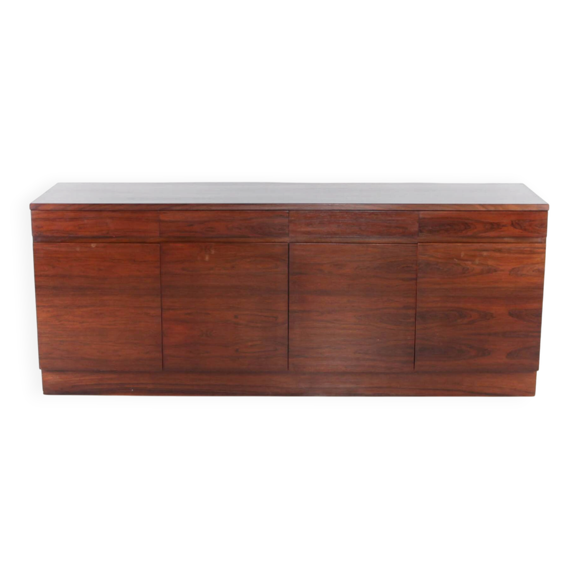 Enfilade in Rio rosewood