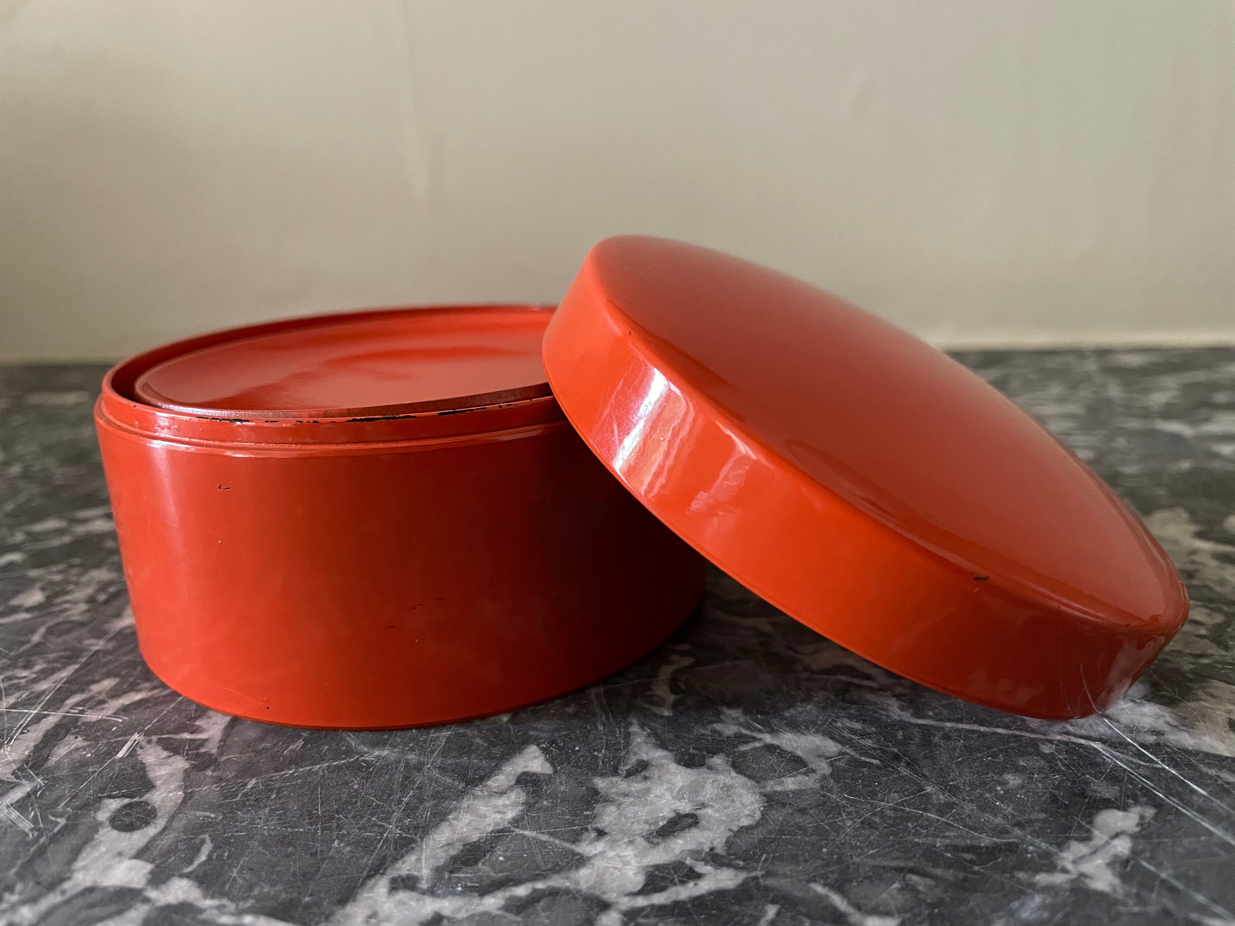 Japanese coaster box