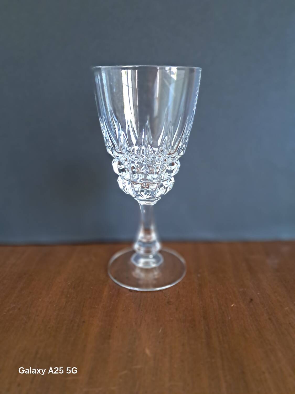6 new crystal wine glasses from Arques, Pompadour model
