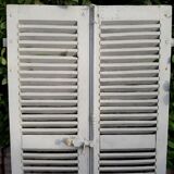 Pair of small shutters