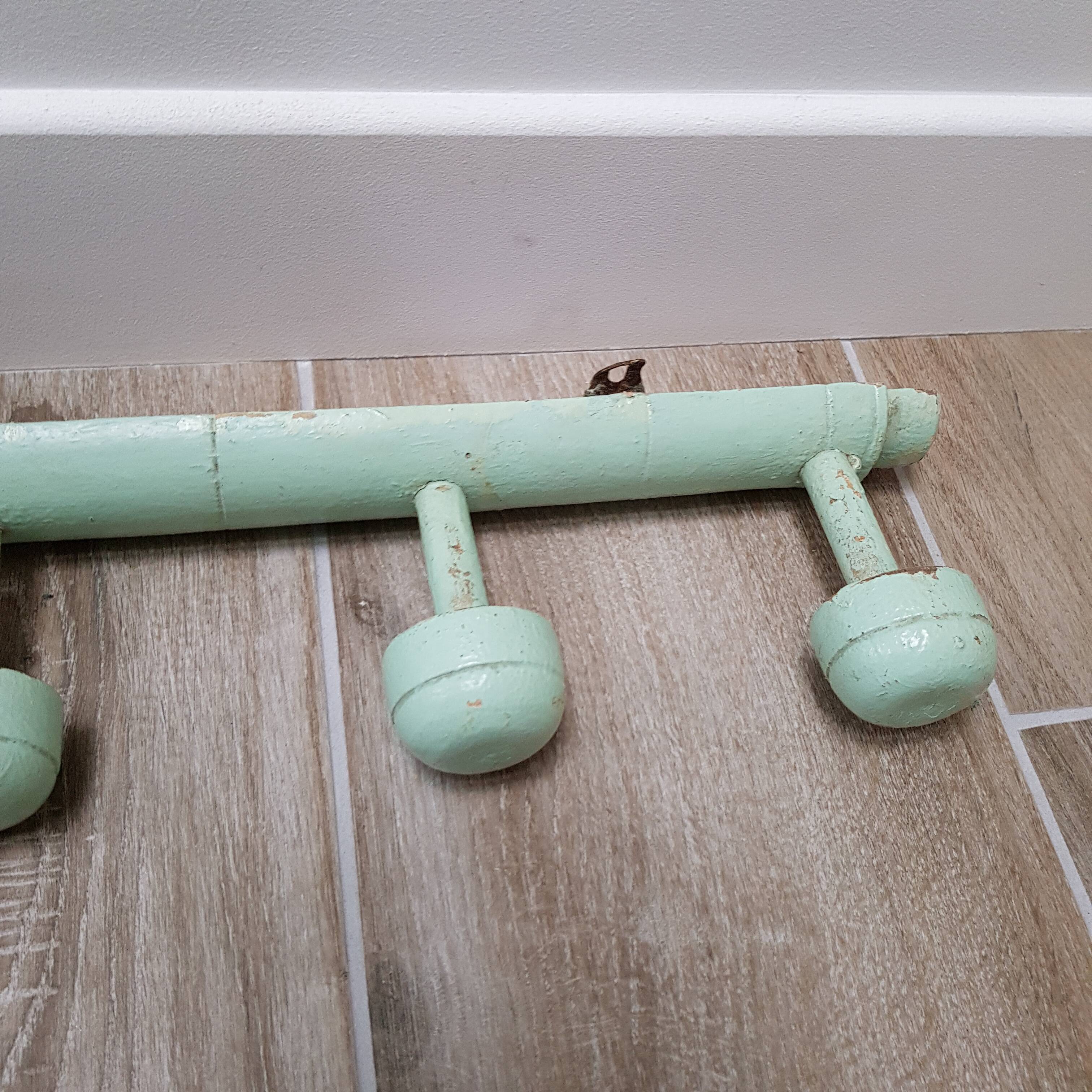 Peg wooden, 5 heads, mint