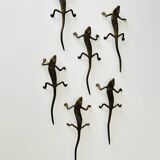 Bronze lizard knife holder