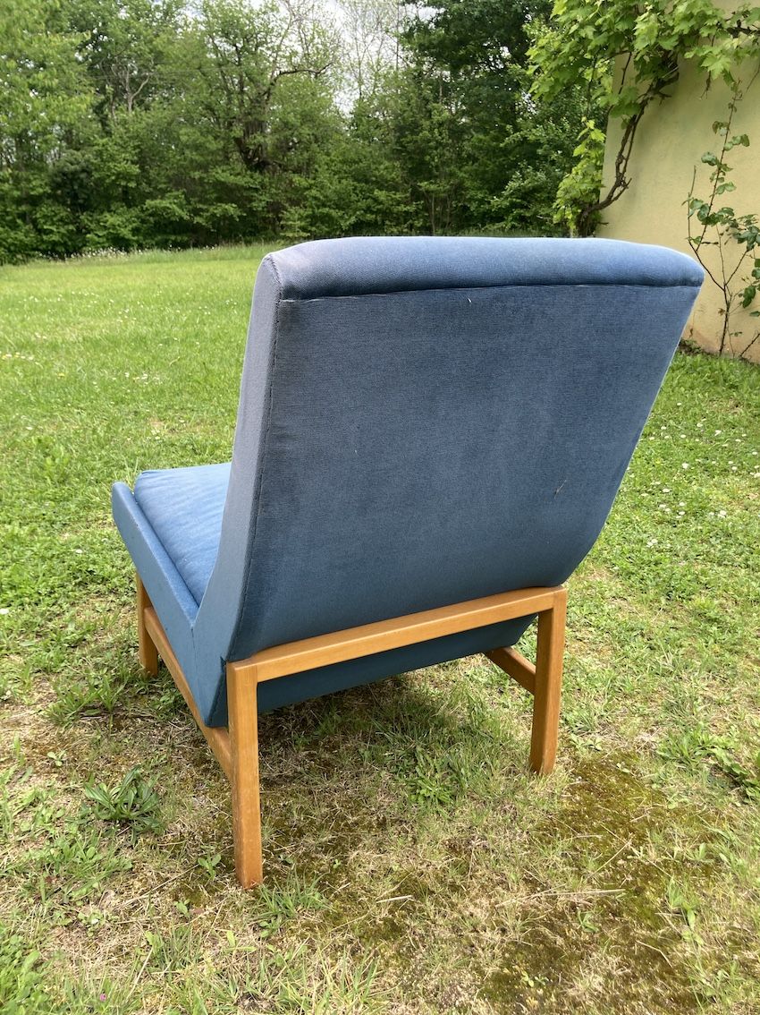 ARP chair edited by Steiner in 1955 model 641 designers Pierre Guariche, Mortier and Motte