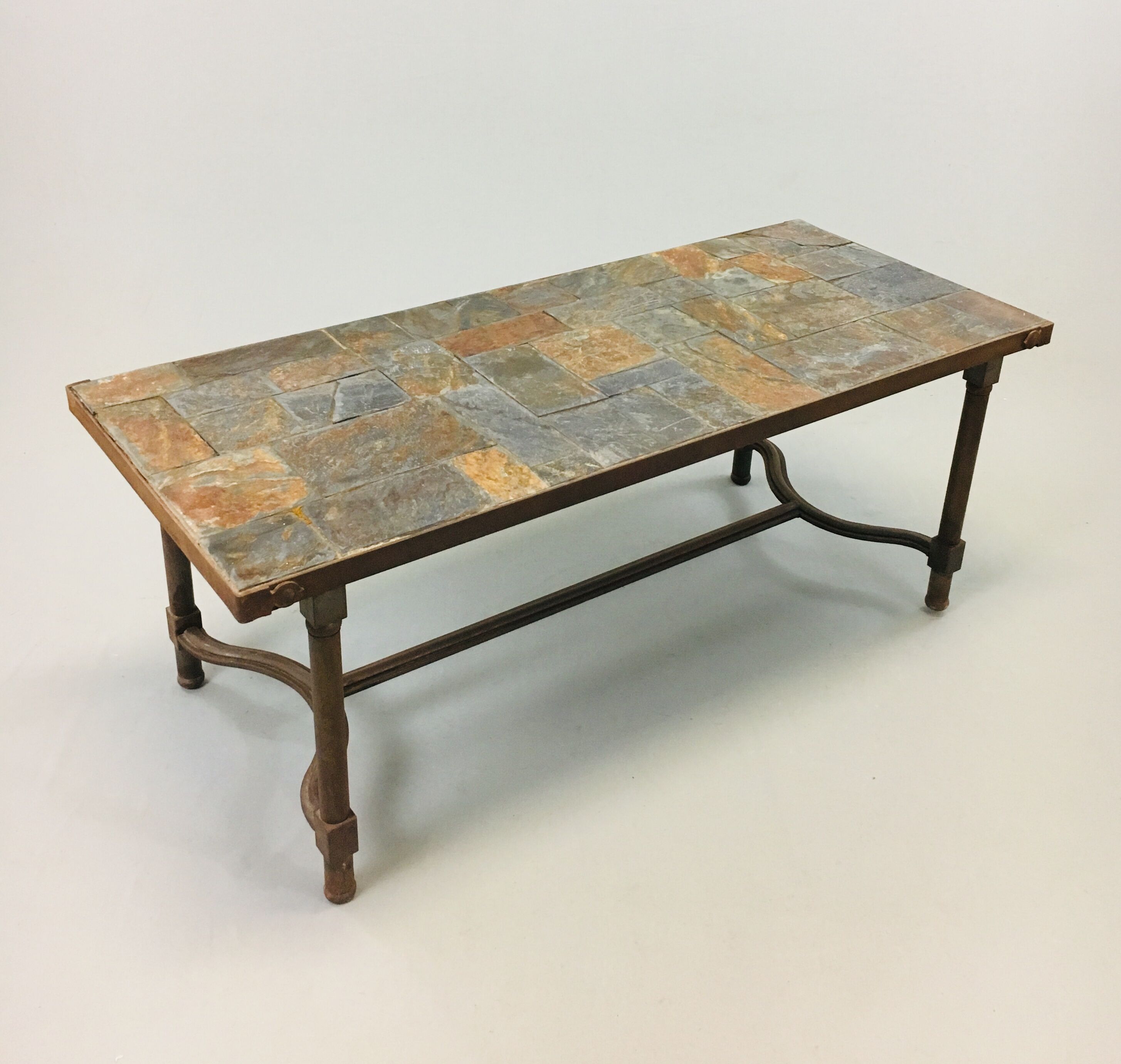 Table basse acier et ardoise