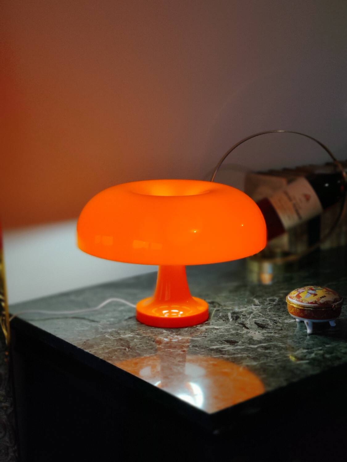 Mushroom LED table lamp