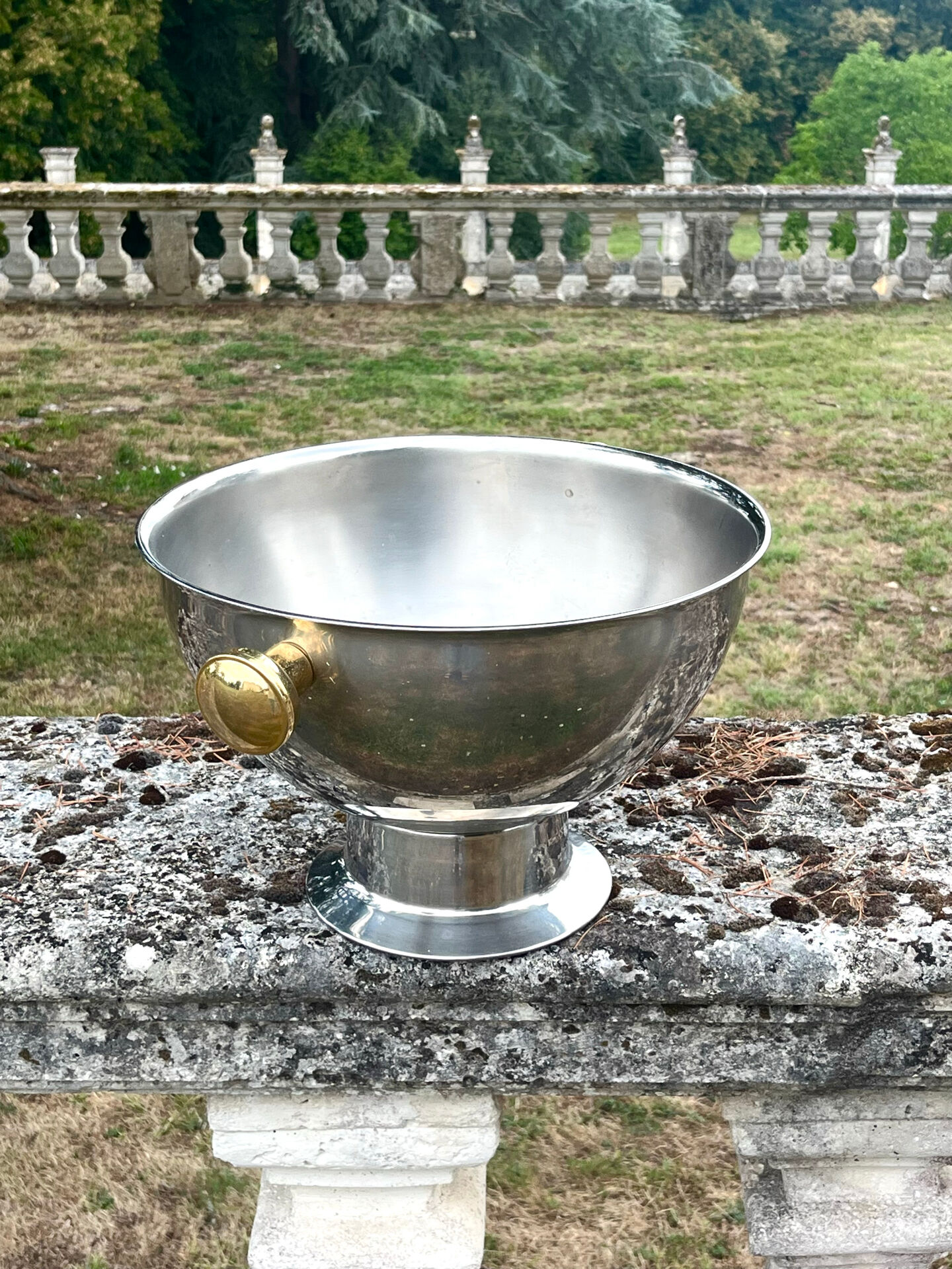 Large Aluminium Champagne Ice Bucket with Gold Tone Handles