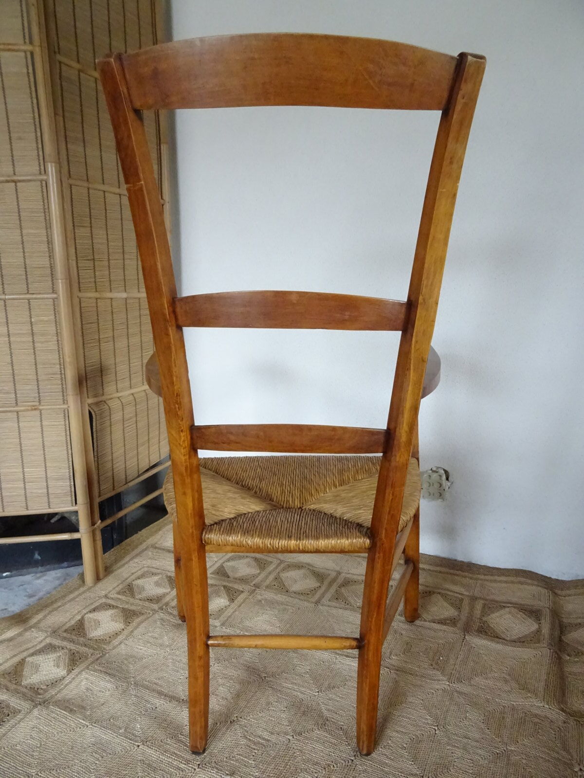 Mulched armchair high backrest