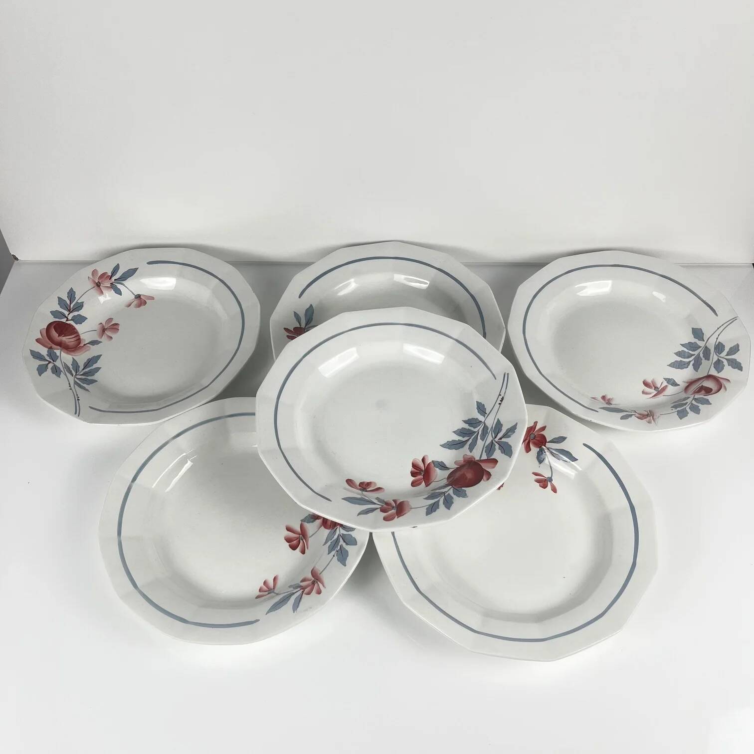 Set of 6 semi-deep plates Abeille d'or, St Amand, 20th century
