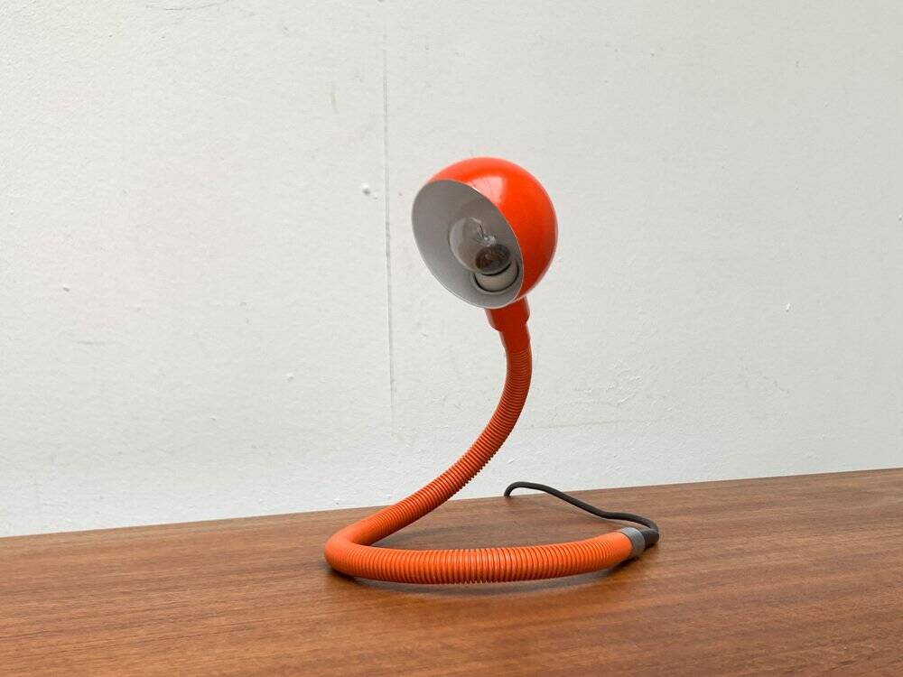 Vintage Italian Space Age Hebi table lamp by Isao Hosoe for Valenti Luce, 1970s.