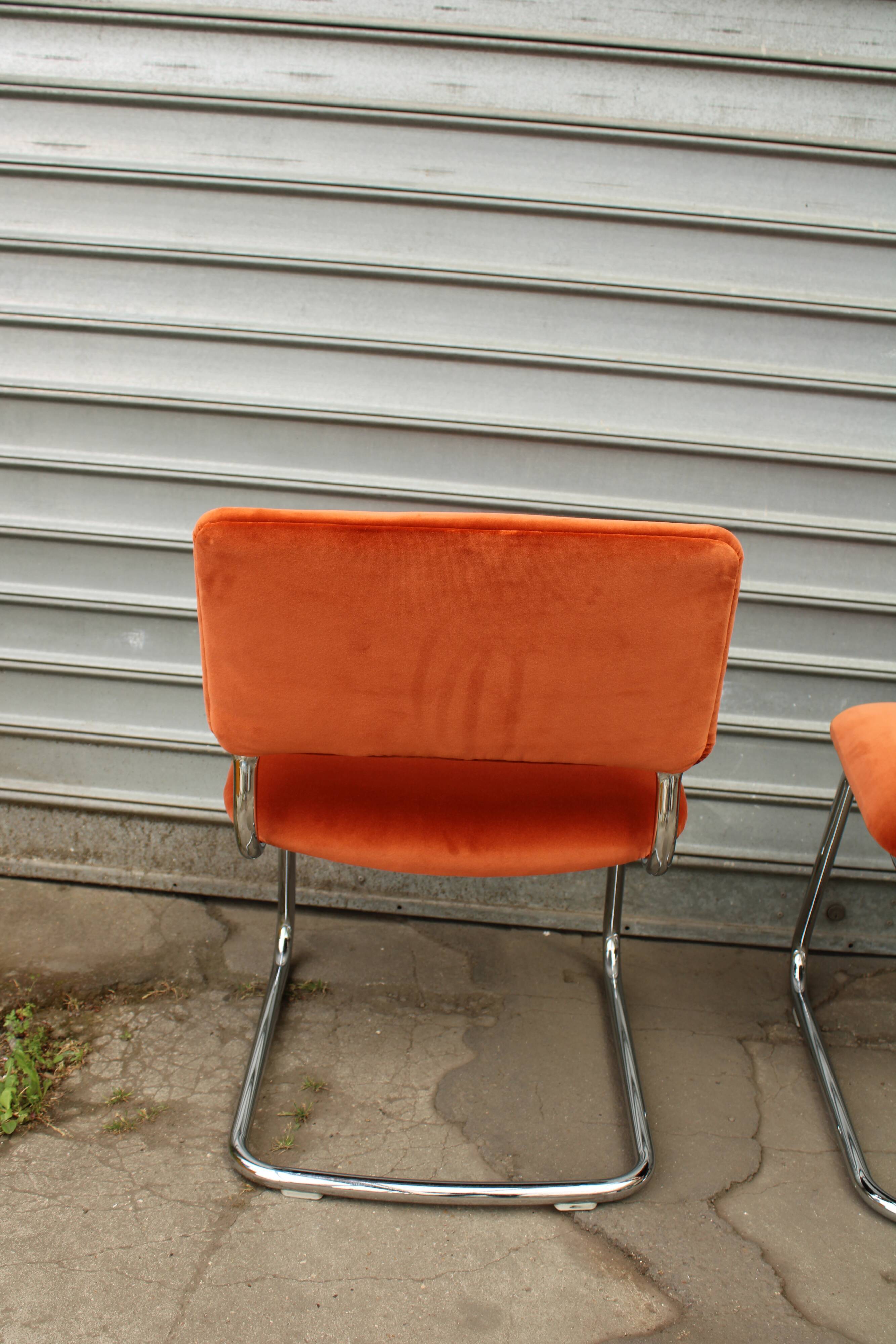 Strafor chairs