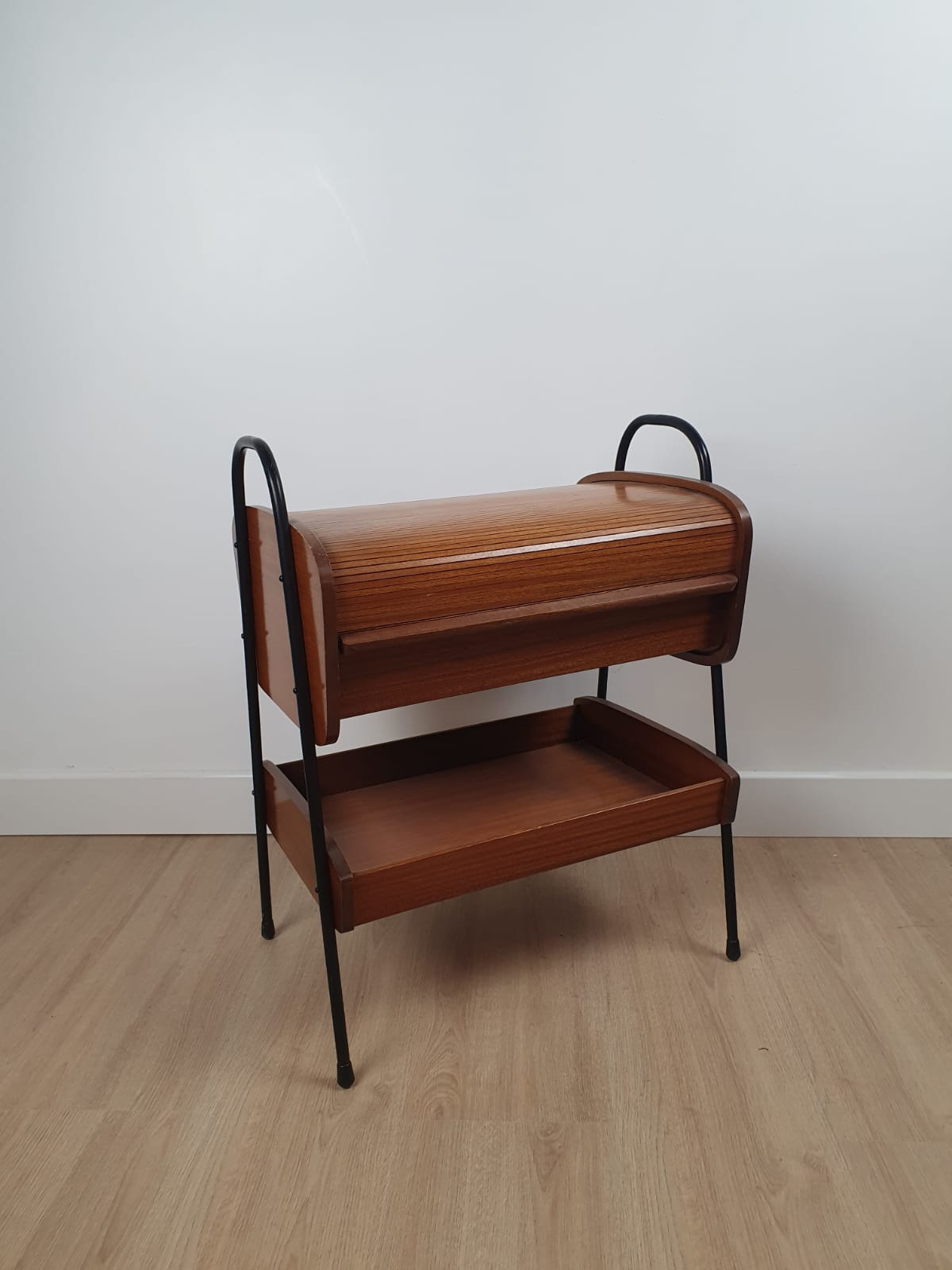 Scandinavian worker 60s