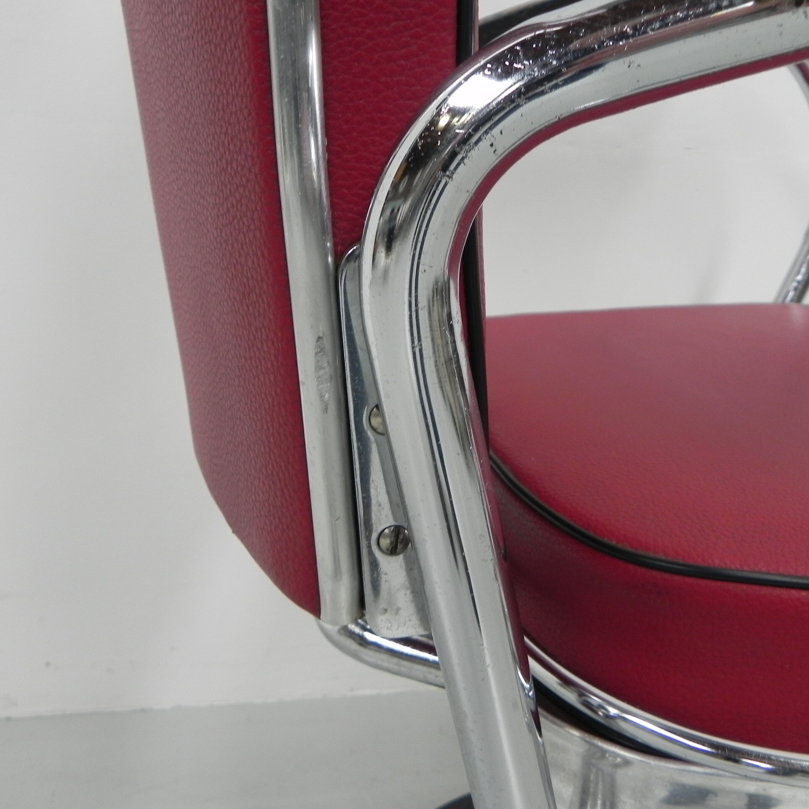 Vintage barber chair, barber chair Nubert