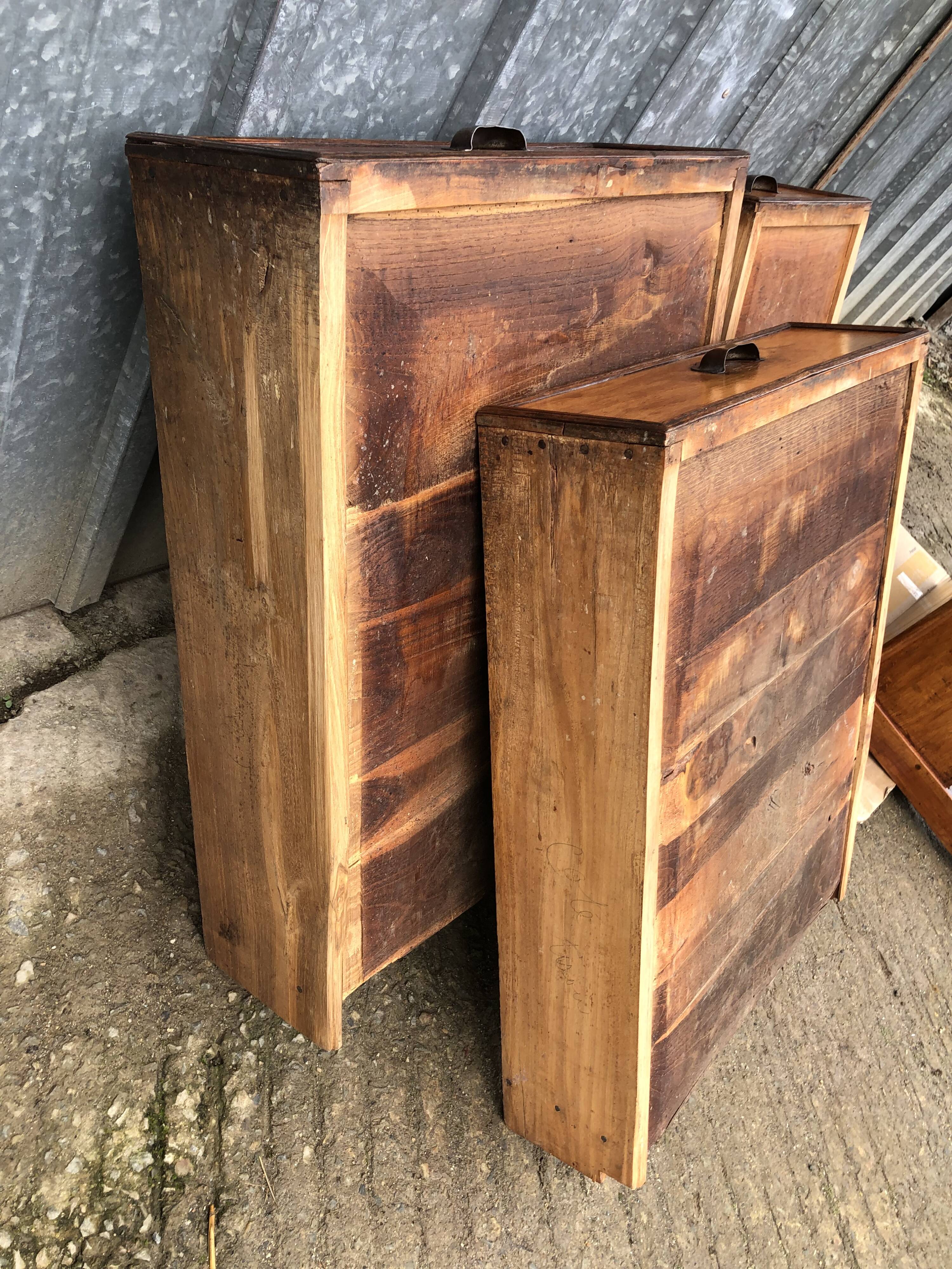 Antique farmhouse table in solid cherry wood with 3 drawers and 1 pull-out.