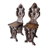 Paire de chaises en noyer circa 1880