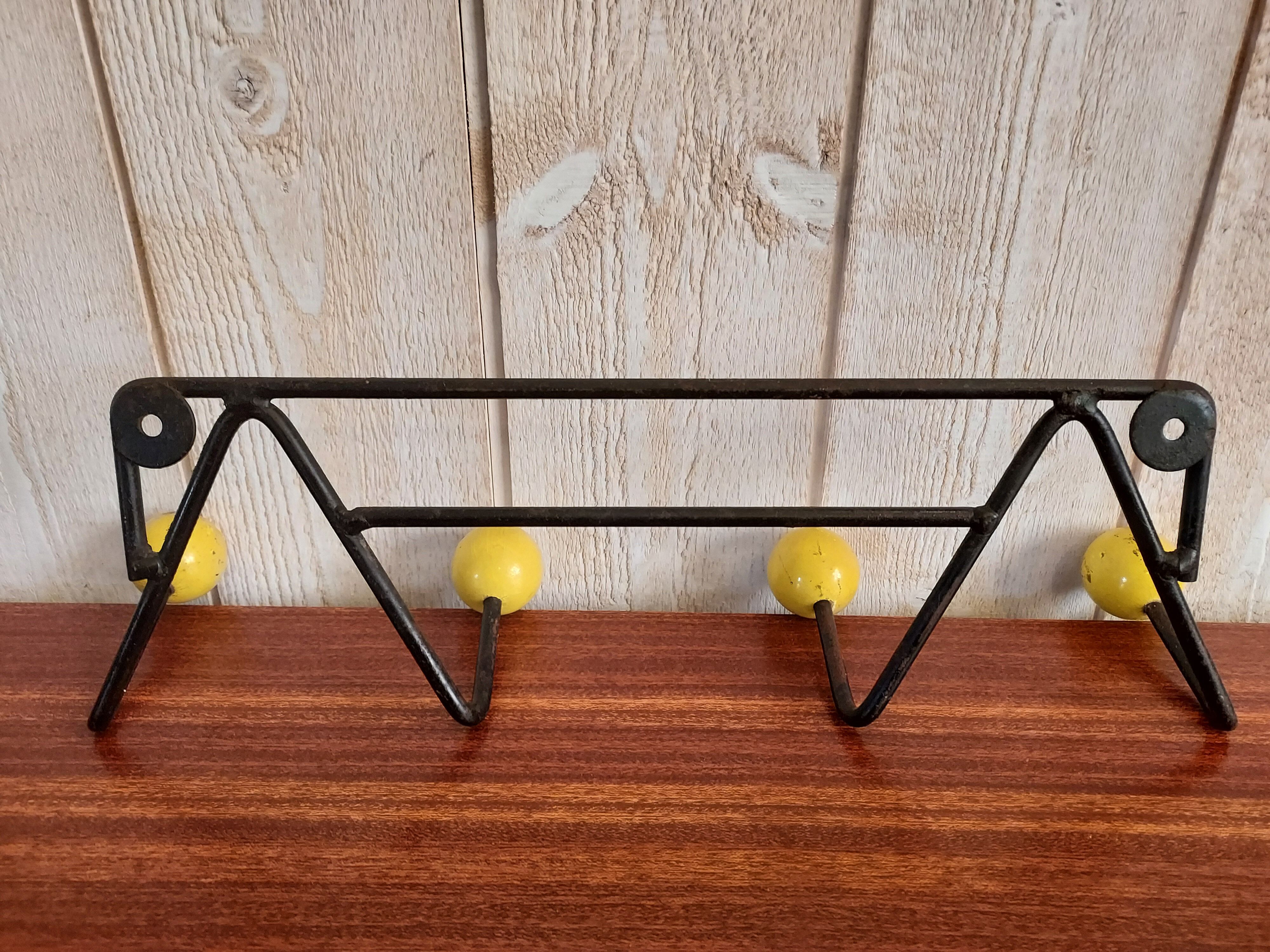 Coat hook 4 yellow balls