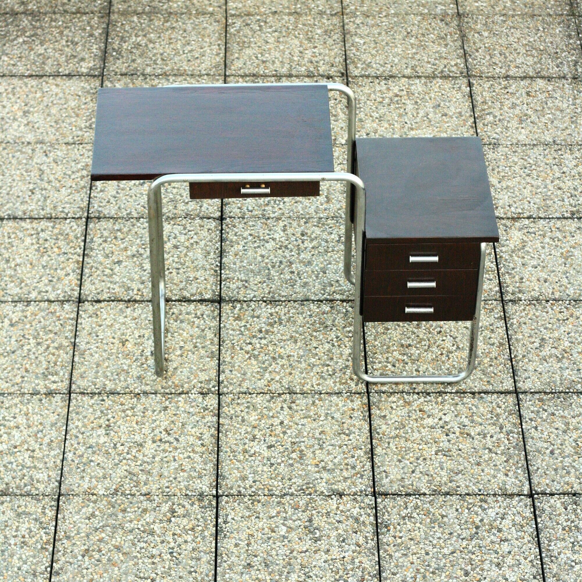 Bureau pour femme fonctionnaliste/Bauhaus