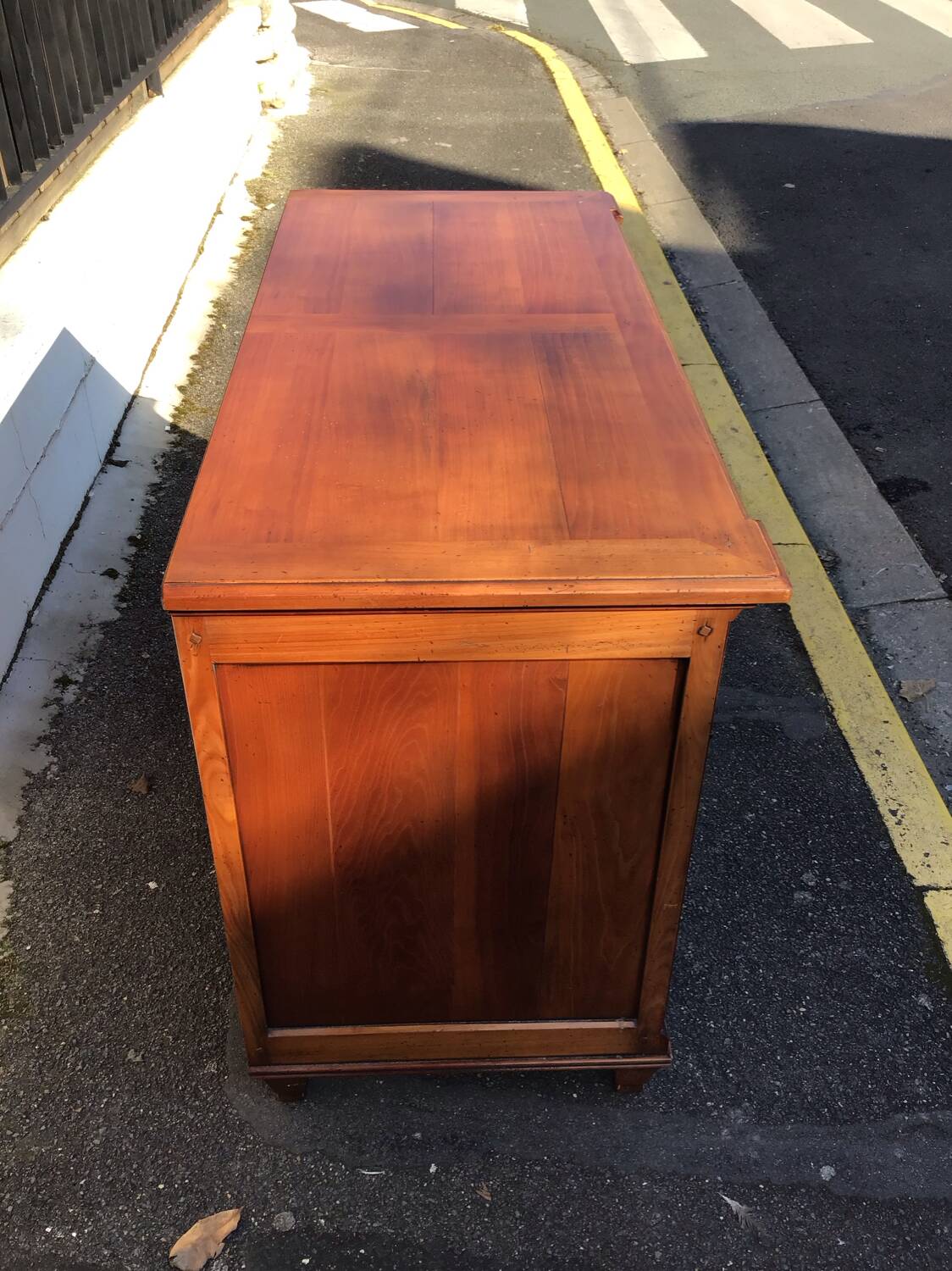 Commode roche bobois en bois massif patine