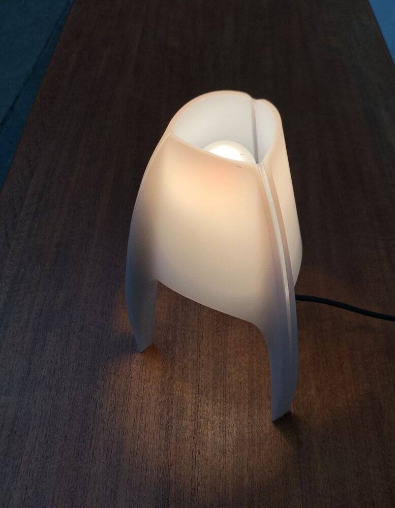 Italian vintage tripod table lamp Arcadia by Martini Illuminazione