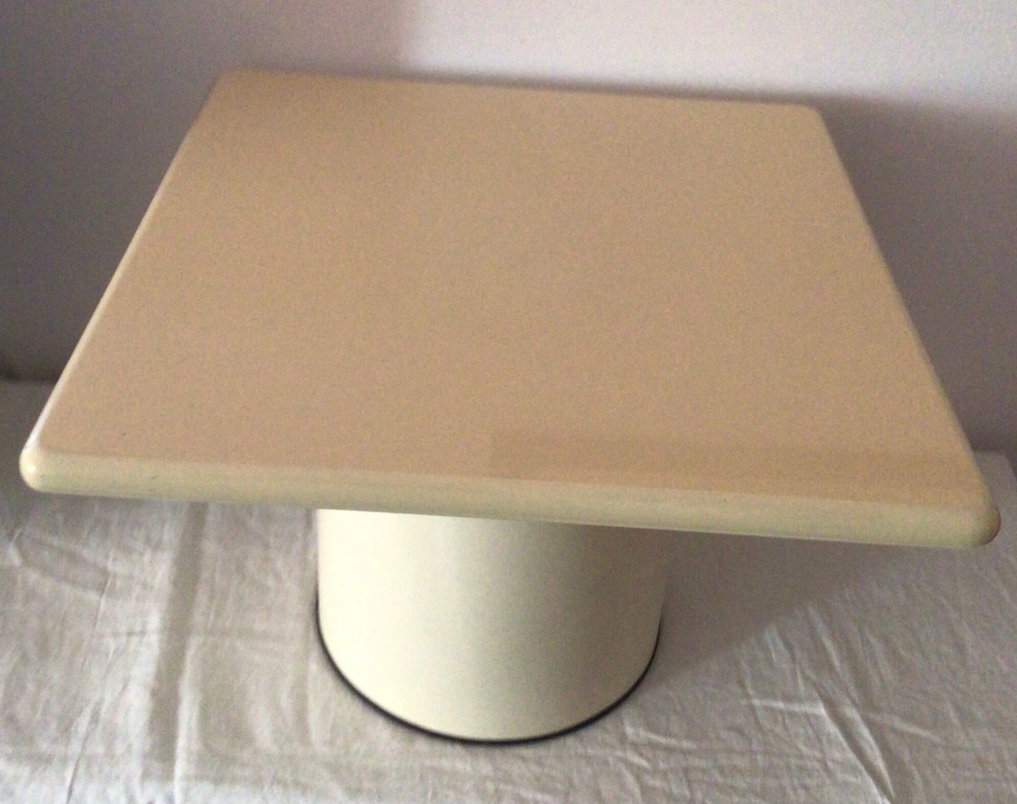 Coffee table wood metal vintage year 70.