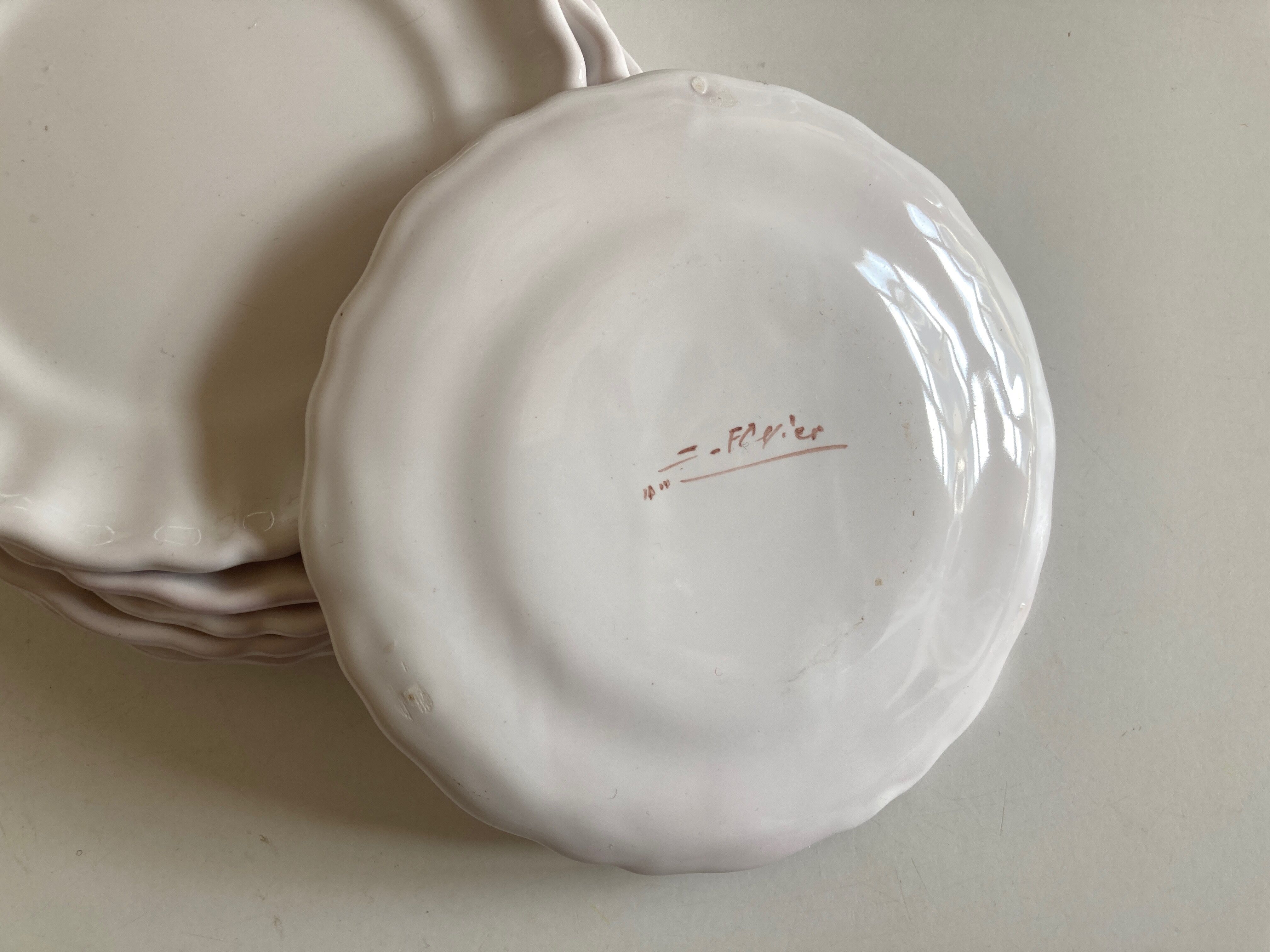 Set 8 plates with godrons XXS in glazed earth workshop Simone Favier 1970 Moustiers