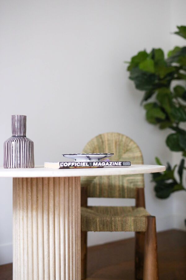 Table haute en travertin - 100 cm